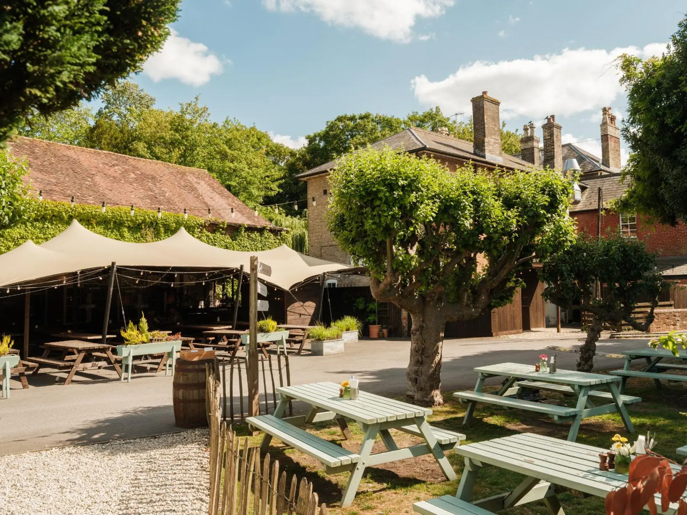 Property building in The Pembroke Arms Property building in The Pembroke Arms
