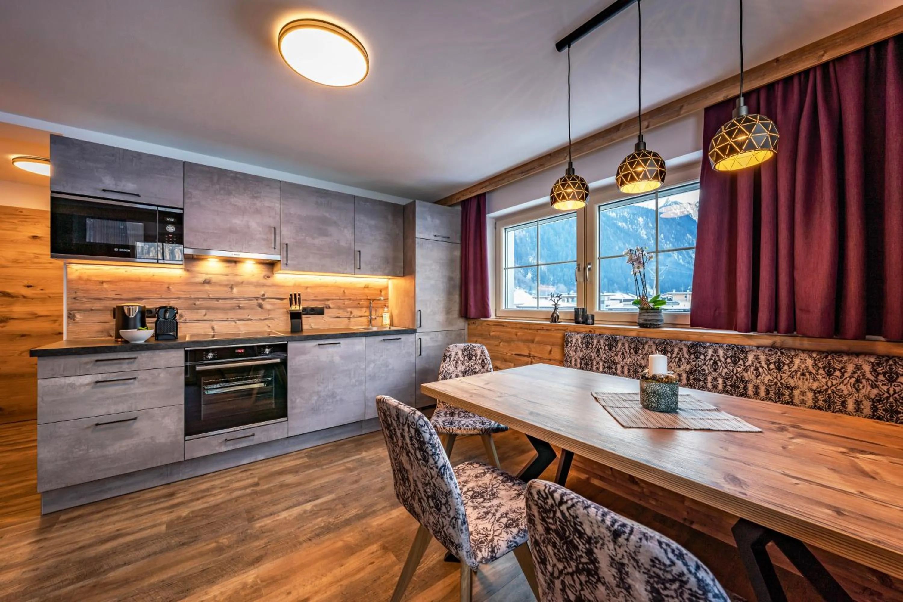 Kitchen or kitchenette in Gästehaus Wiesengrund & Apart Sporer