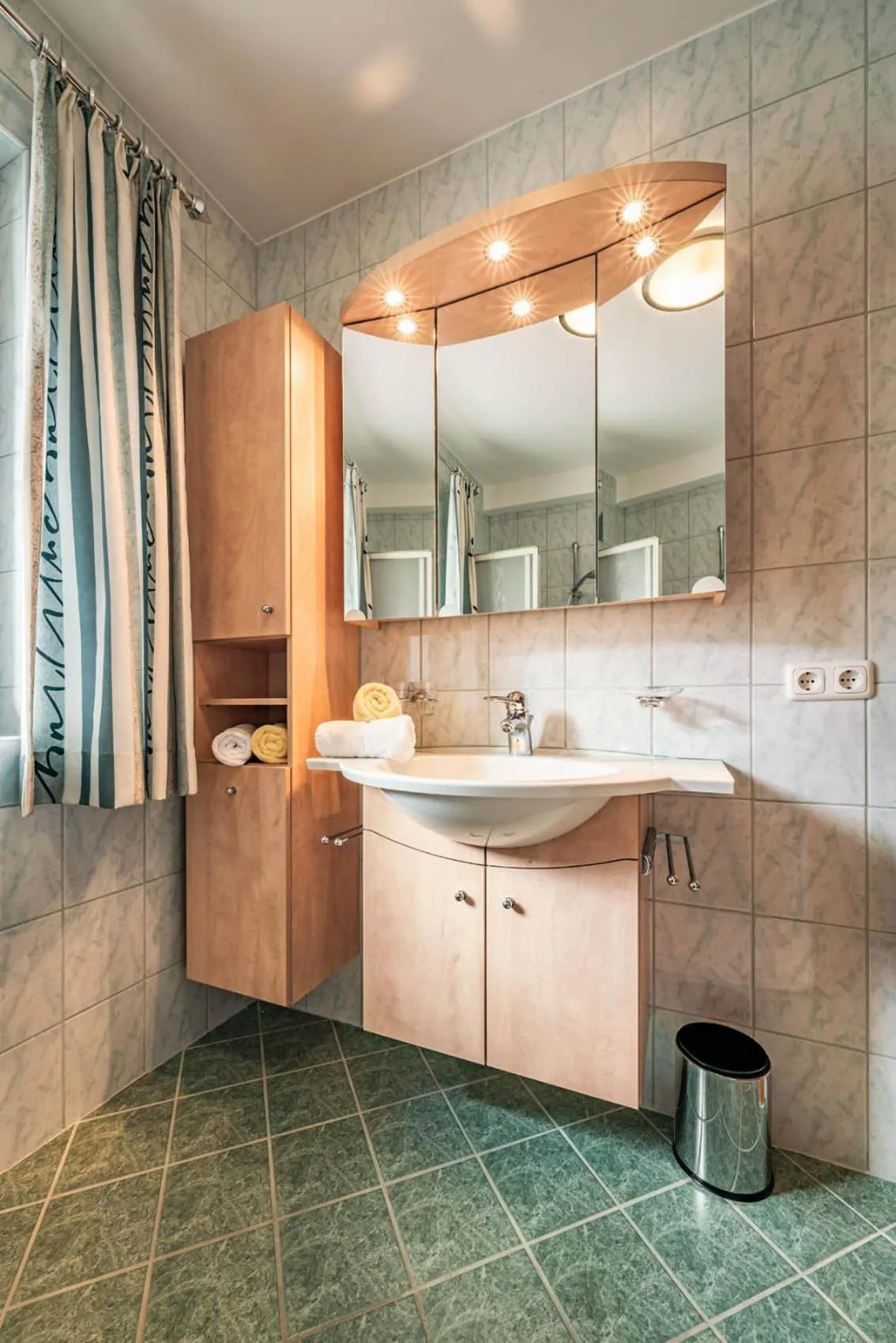 Bathroom in Gästehaus Wiesengrund & Apart Sporer