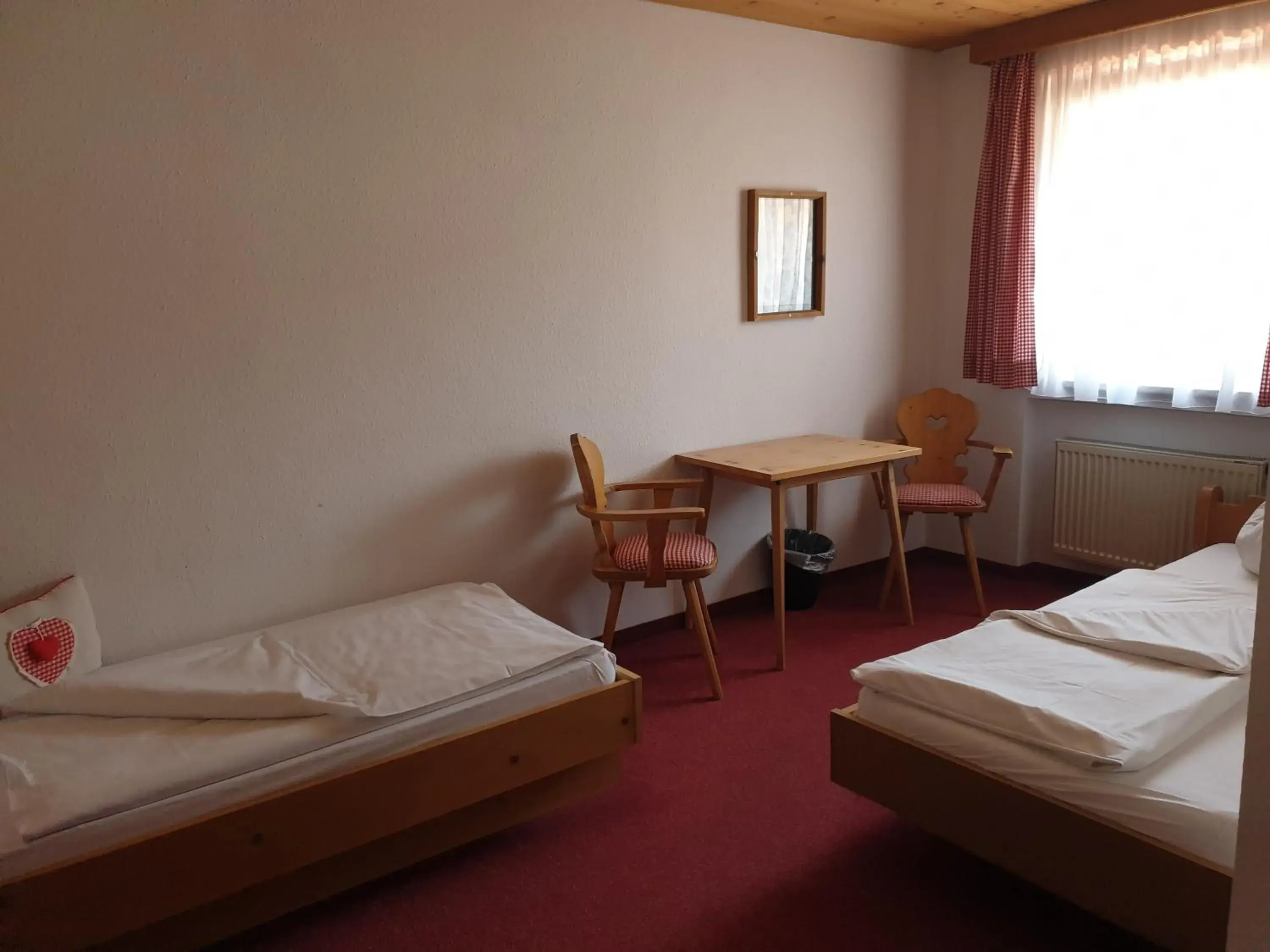 Small Double Room - single occupancy in Landgasthof Kirchmayer Small Double Room - single occupancy in Landgasthof Kirchmayer