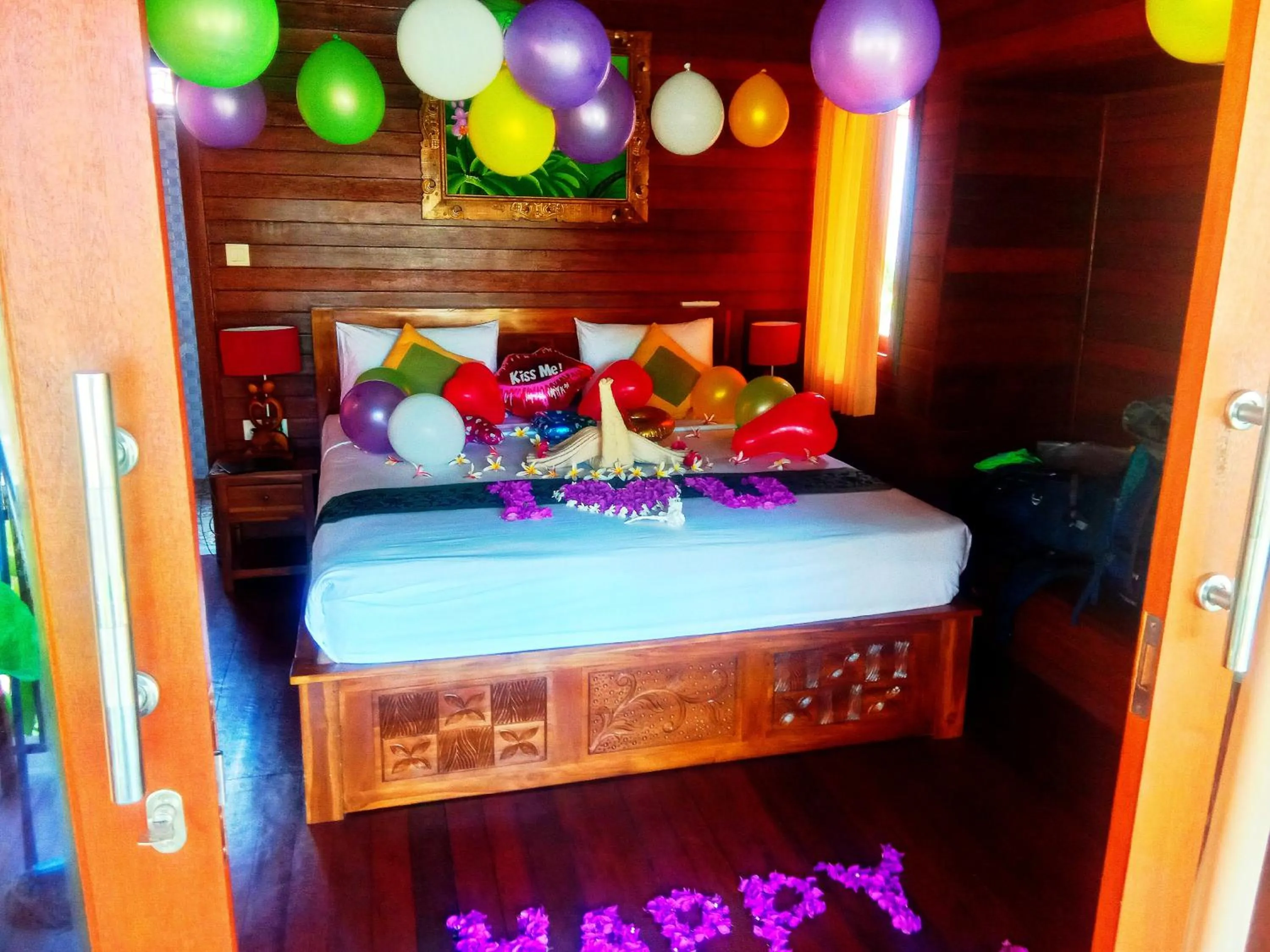 Bed in Svaha Nusa Guest House