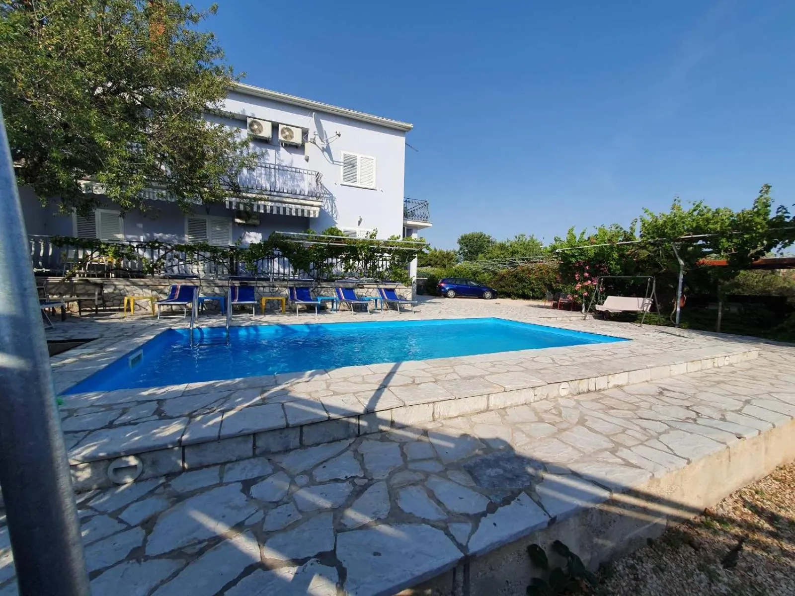Apartments Jerine