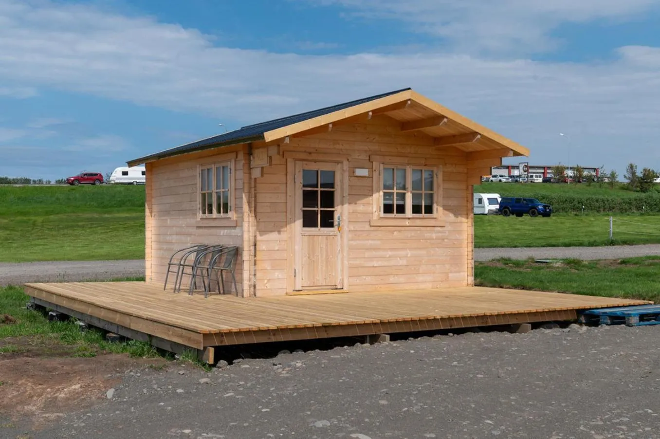 Property building in Gladheimar Cottages