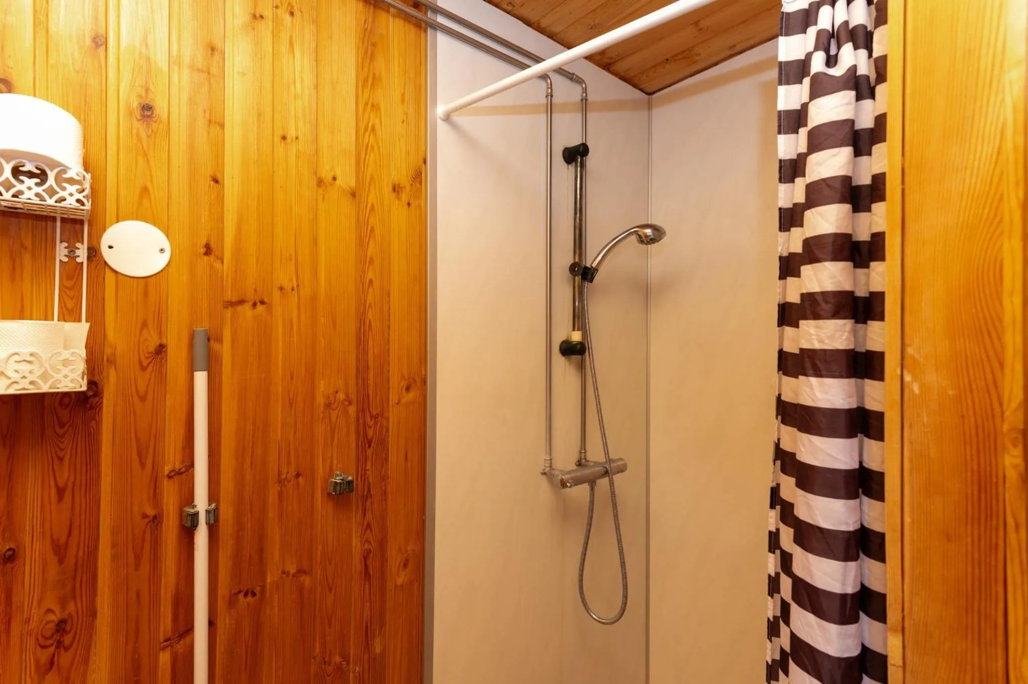 Bathroom in Gladheimar Cottages