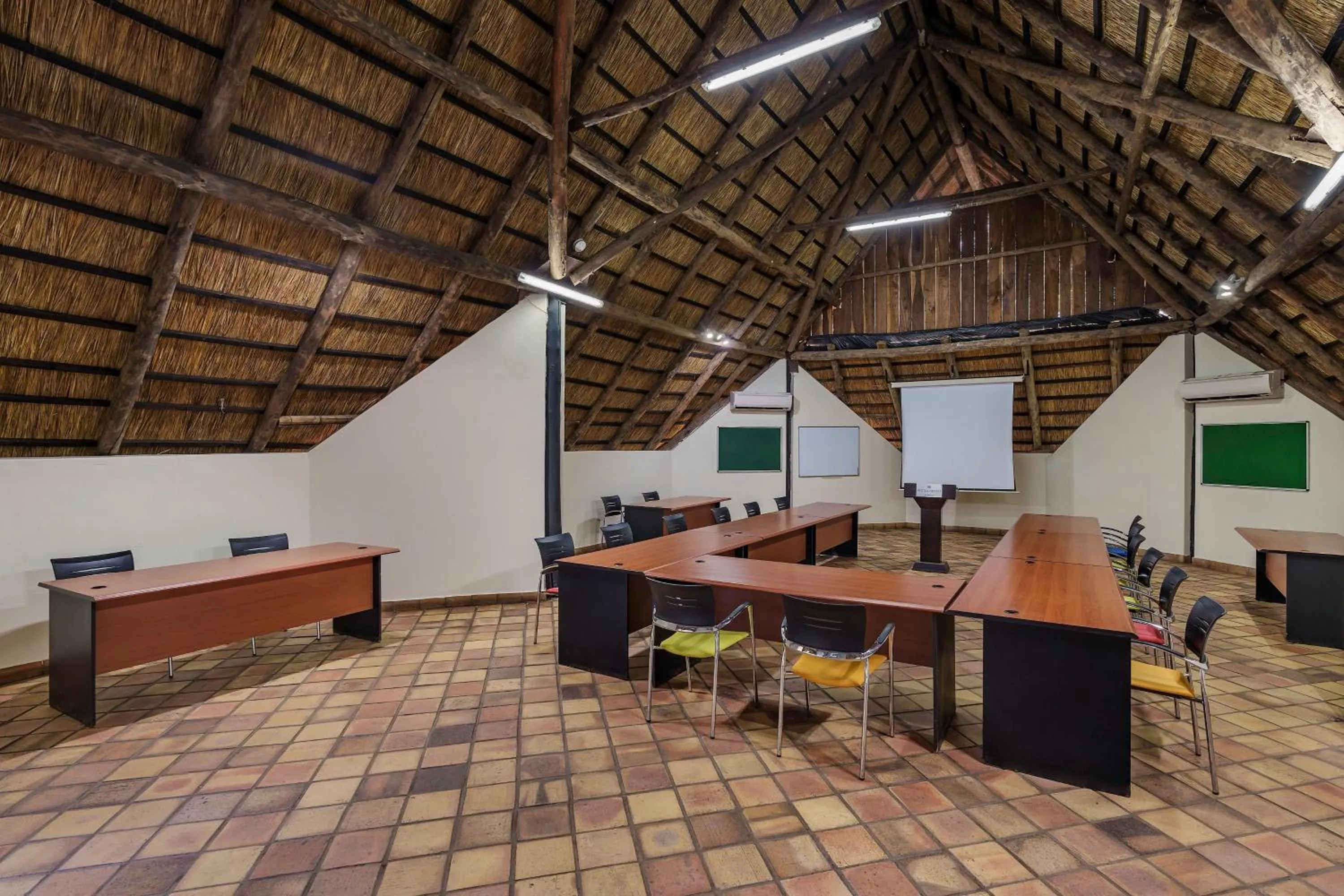 Meeting/conference room in Protea Hotel by Marriott Lusaka Safari Lodge
