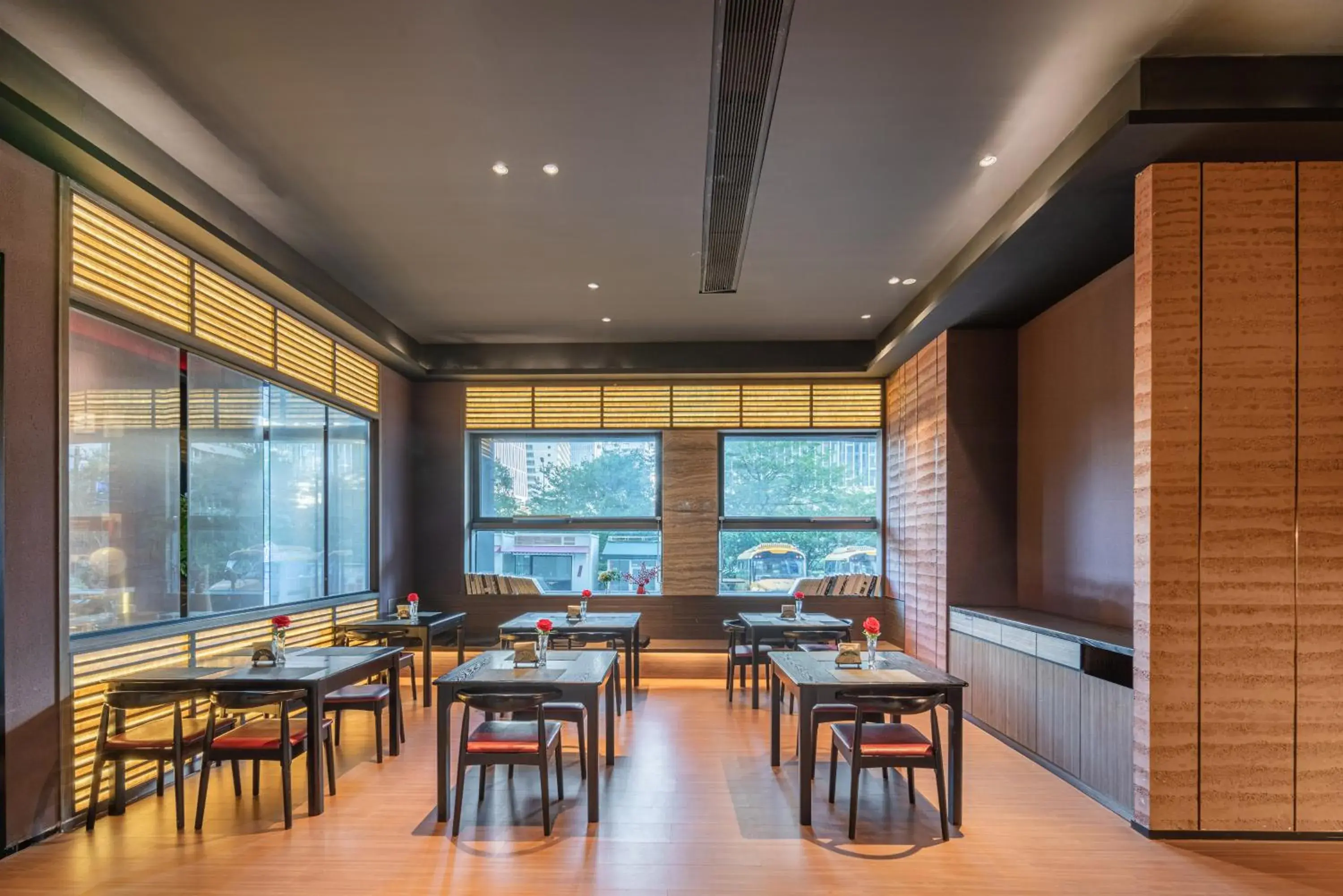 Restaurant/places to eat in Somerset IOC Hangzhou Restaurant/places to eat in Somerset IOC Hangzhou