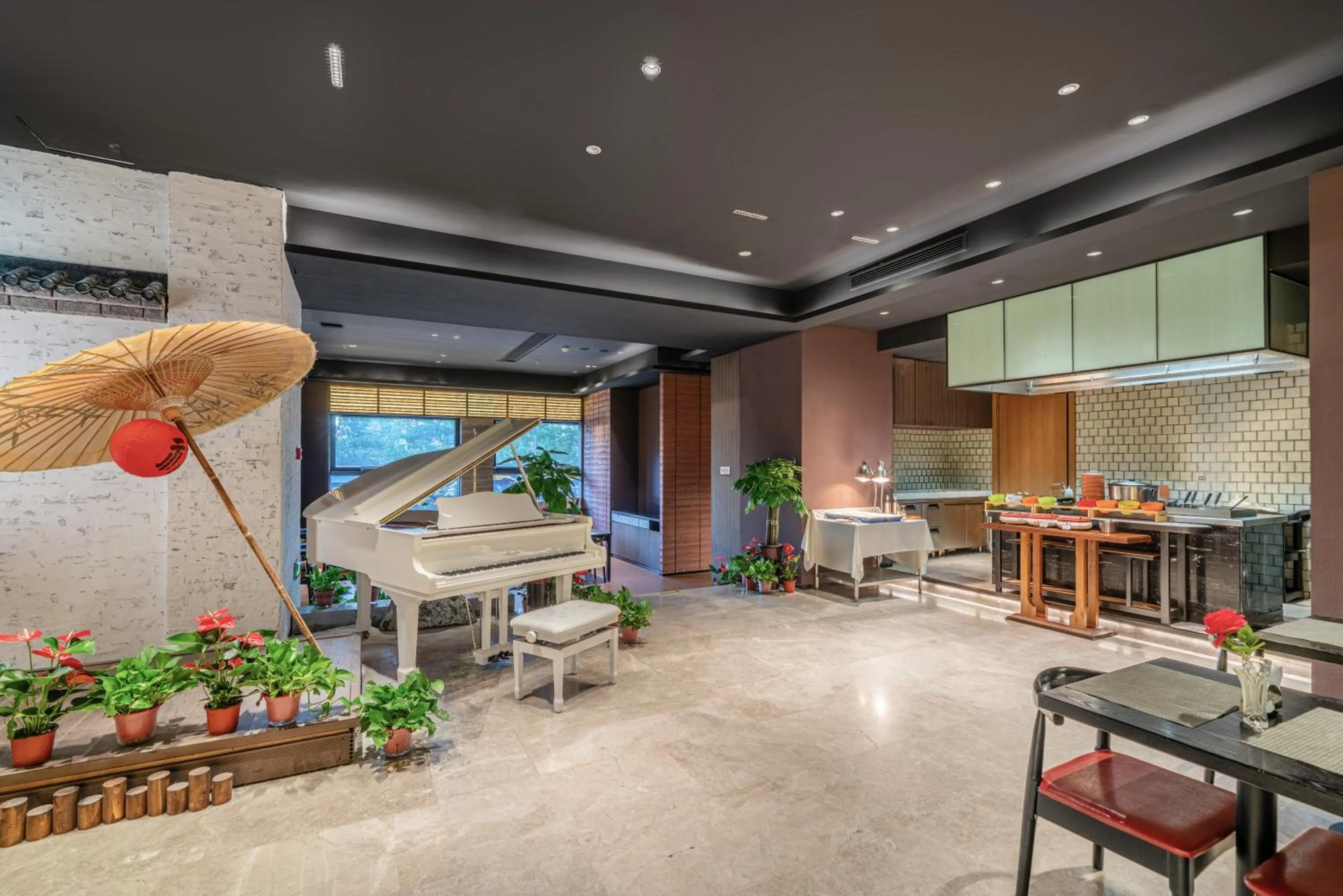 Restaurant/places to eat in Somerset IOC Hangzhou