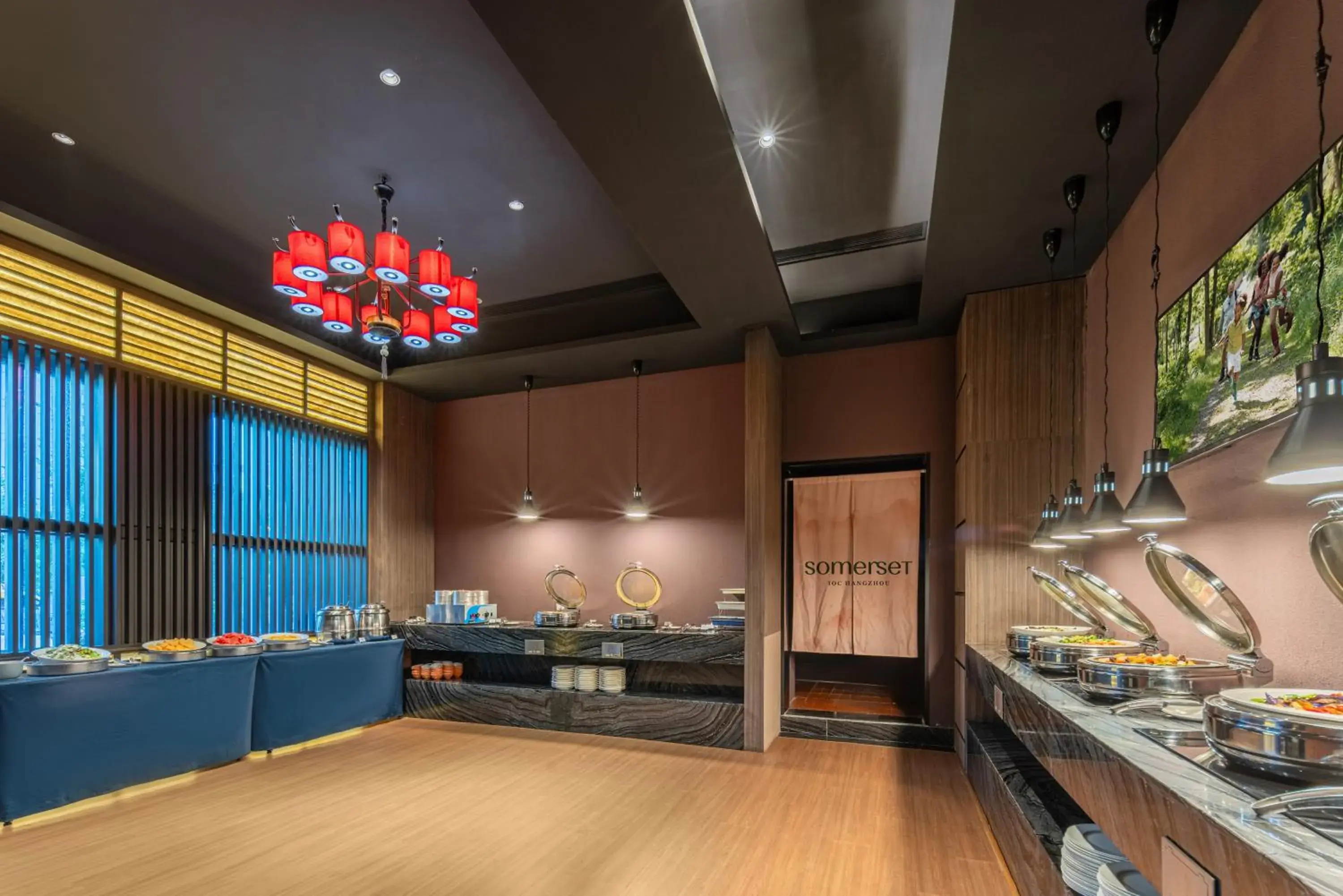 Restaurant/places to eat in Somerset IOC Hangzhou Restaurant/places to eat in Somerset IOC Hangzhou