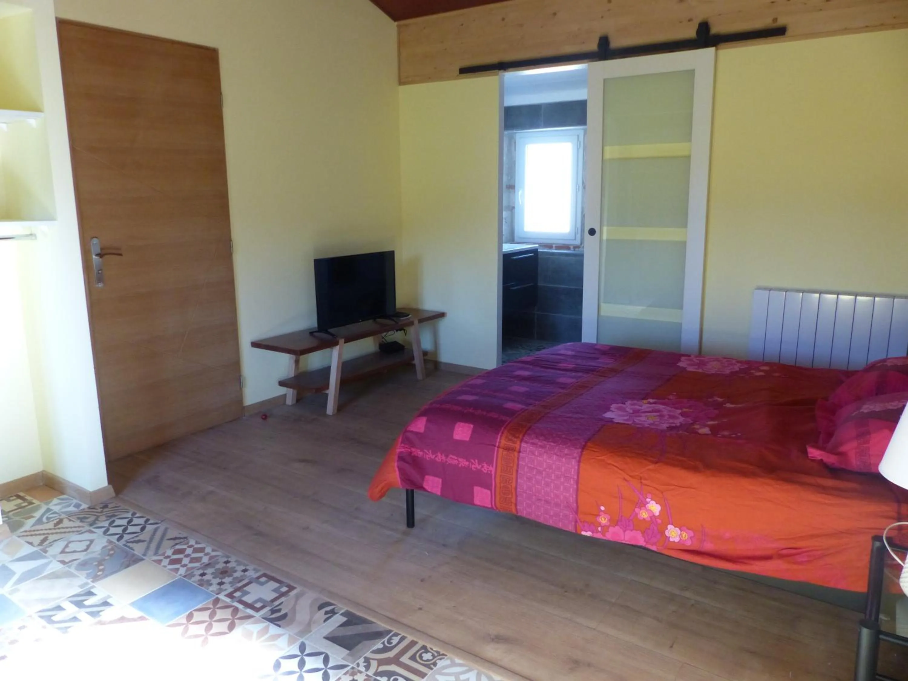 Bed in Au Clair De Loup