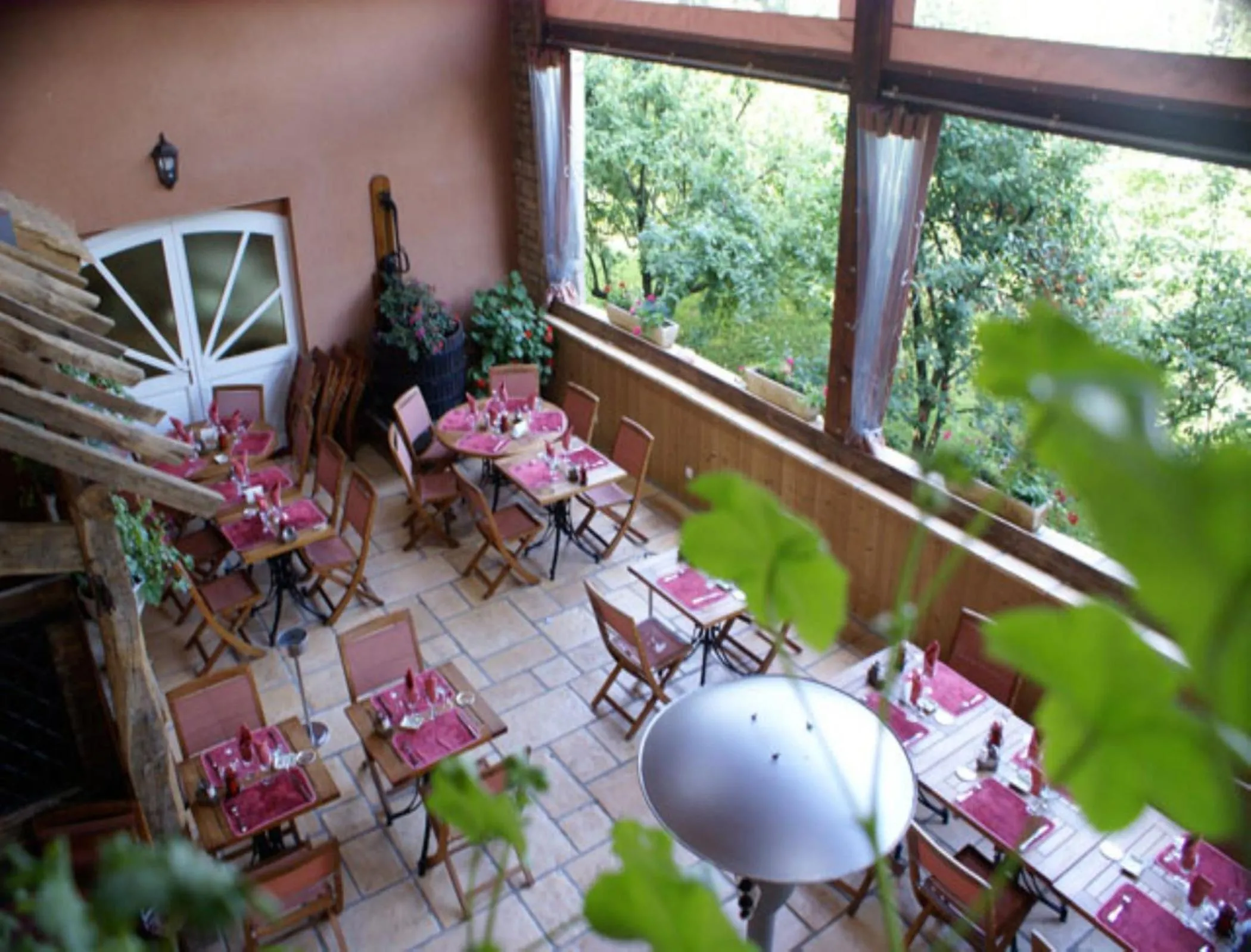 Restaurant/places to eat in Le Relais de l'Abbaye