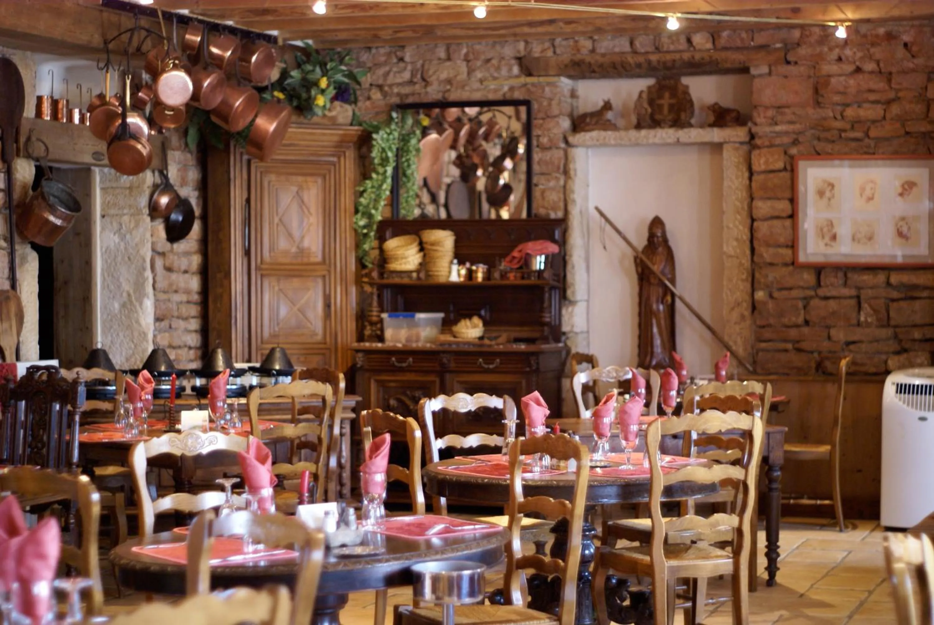 Restaurant/places to eat in Le Relais de l'Abbaye