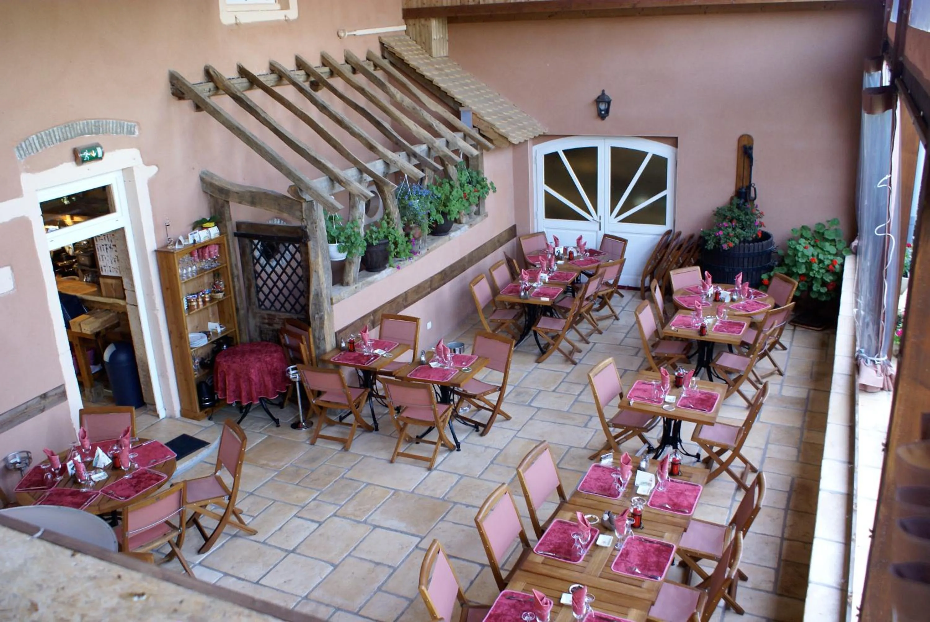 Restaurant/places to eat in Le Relais de l'Abbaye