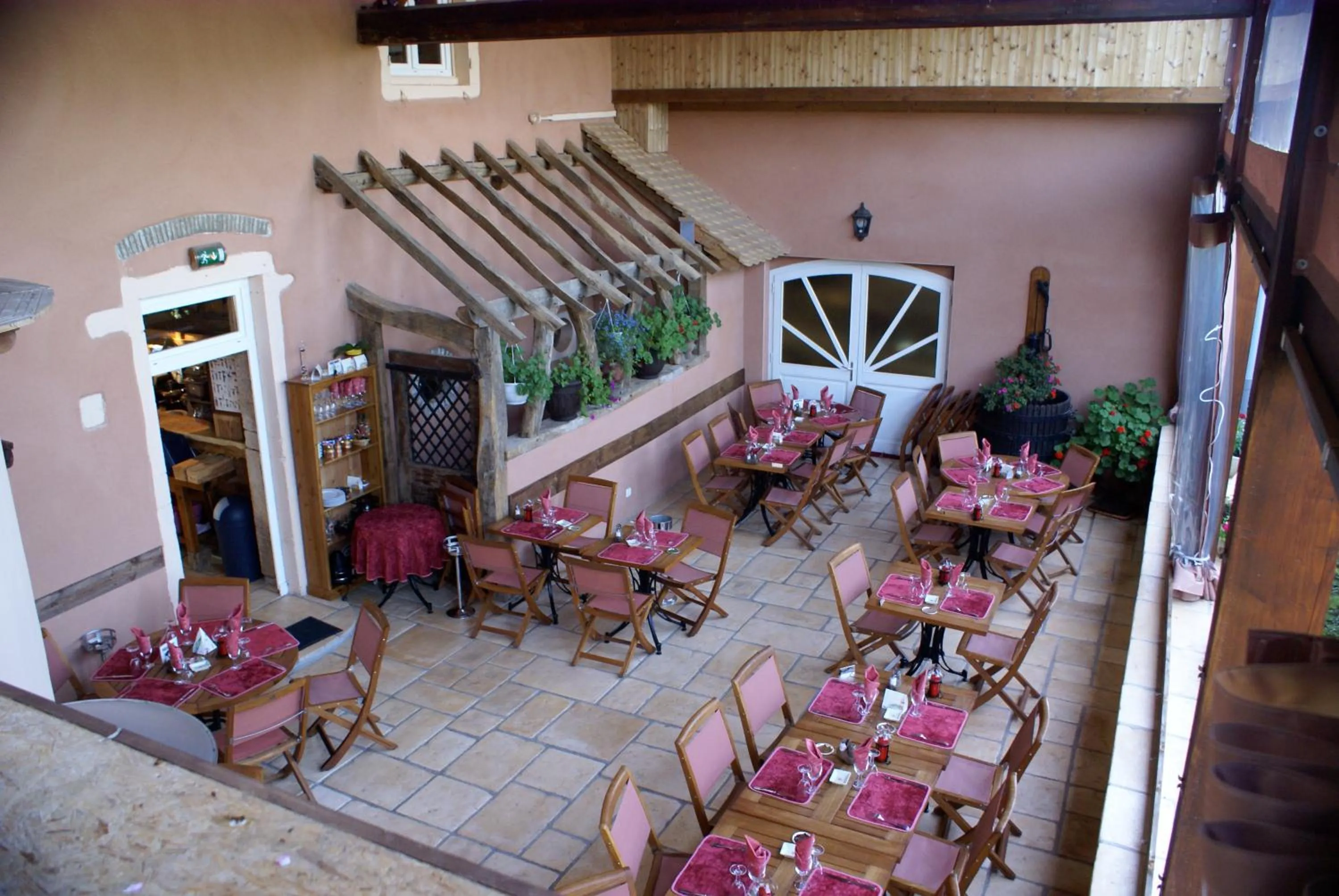 Restaurant/places to eat in Le Relais de l'Abbaye