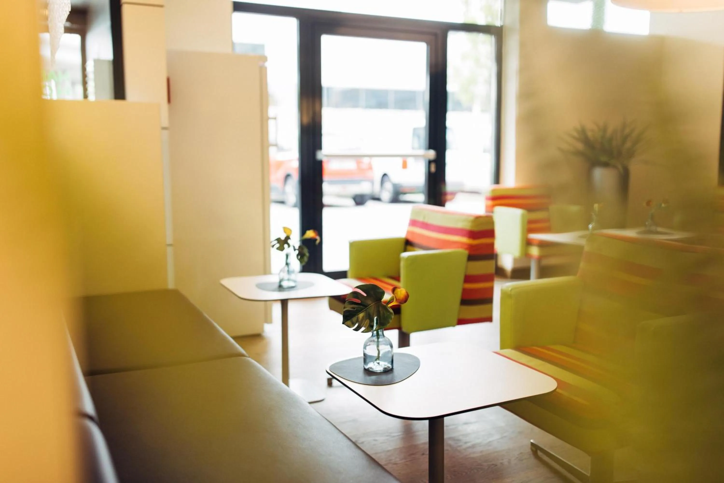 Lobby or reception in harry's home Linz-Urfahr hotel & apartments