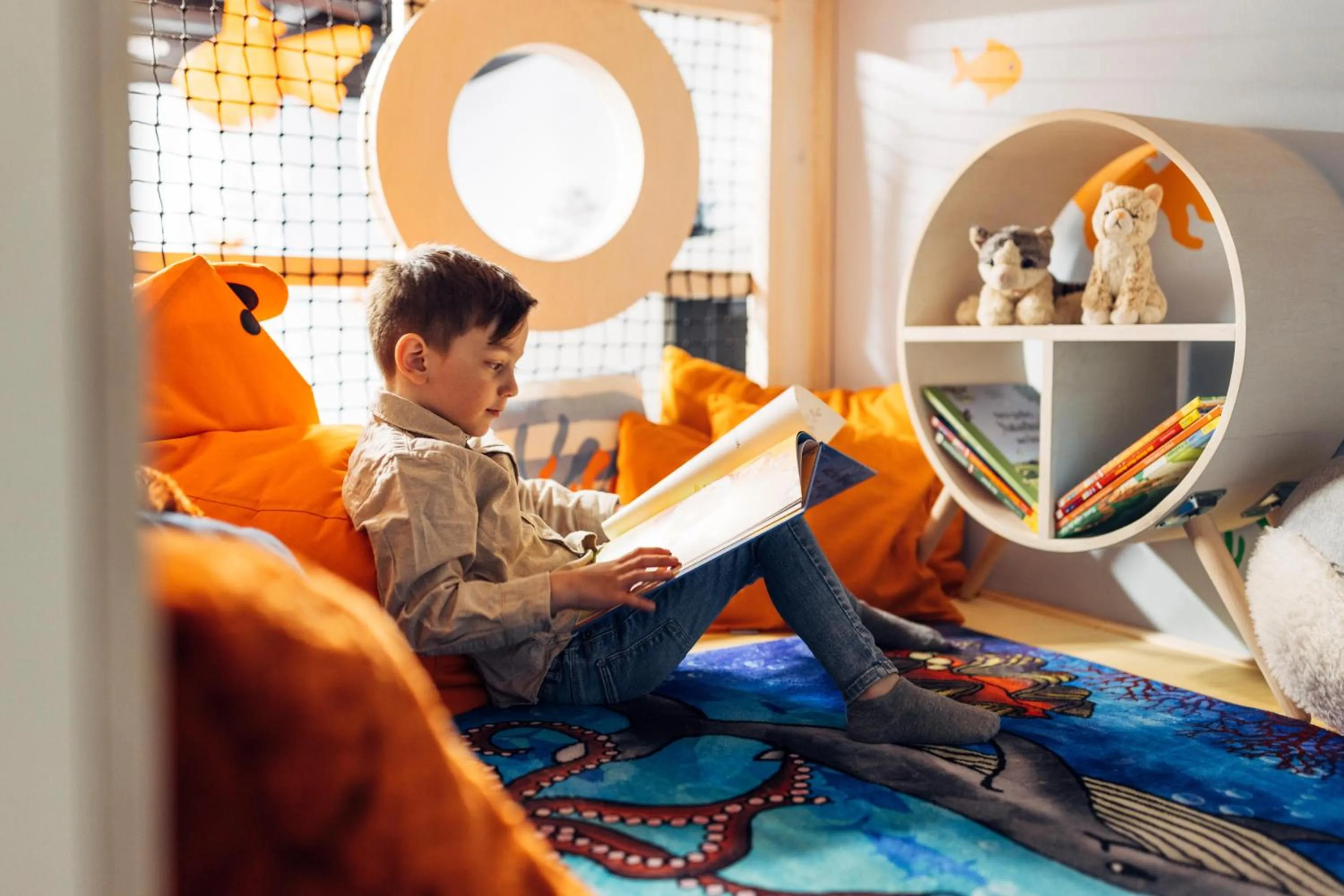 children in harry's home Linz-Urfahr hotel & apartments