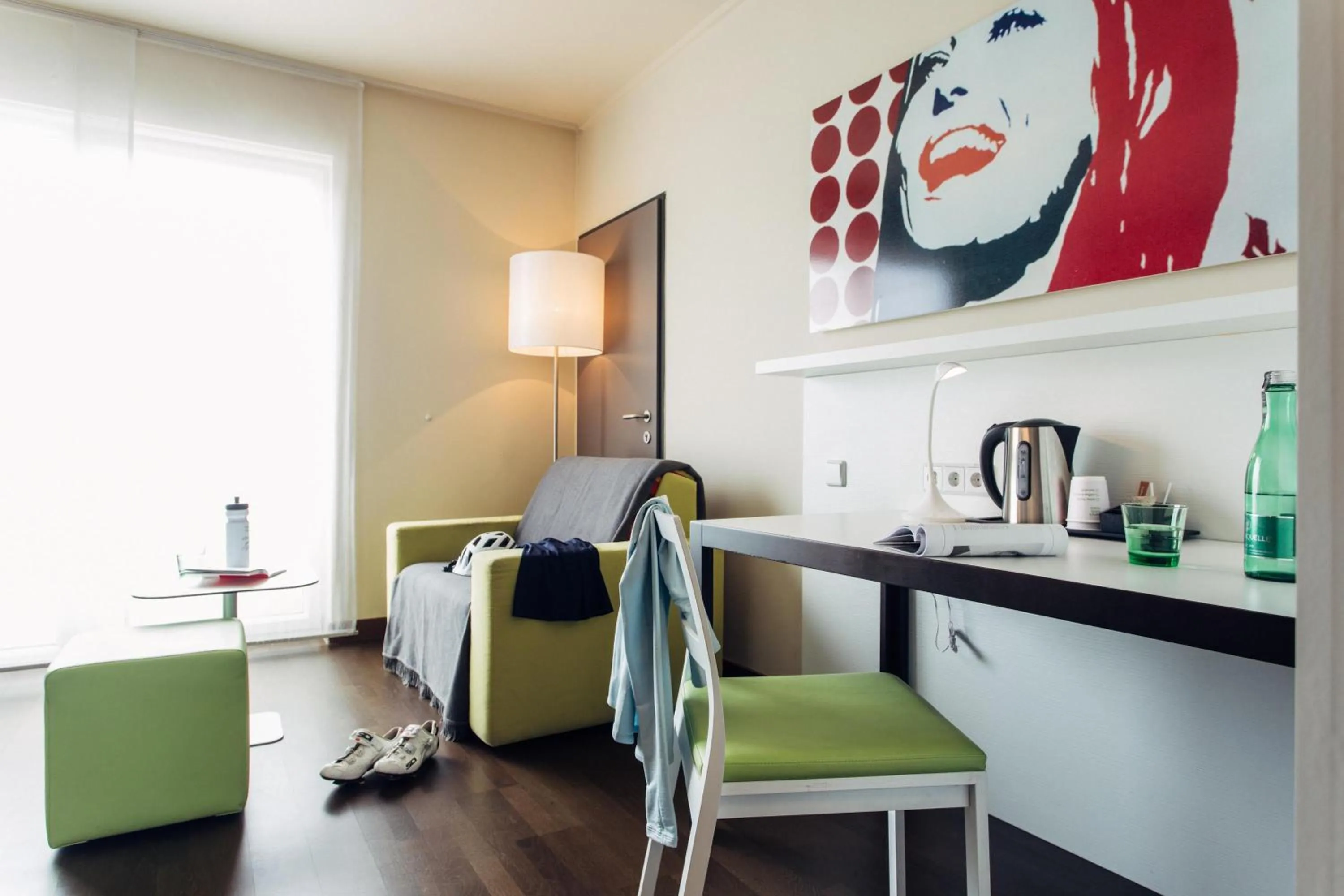 Photo of the whole room in harry's home Linz-Urfahr hotel & apartments