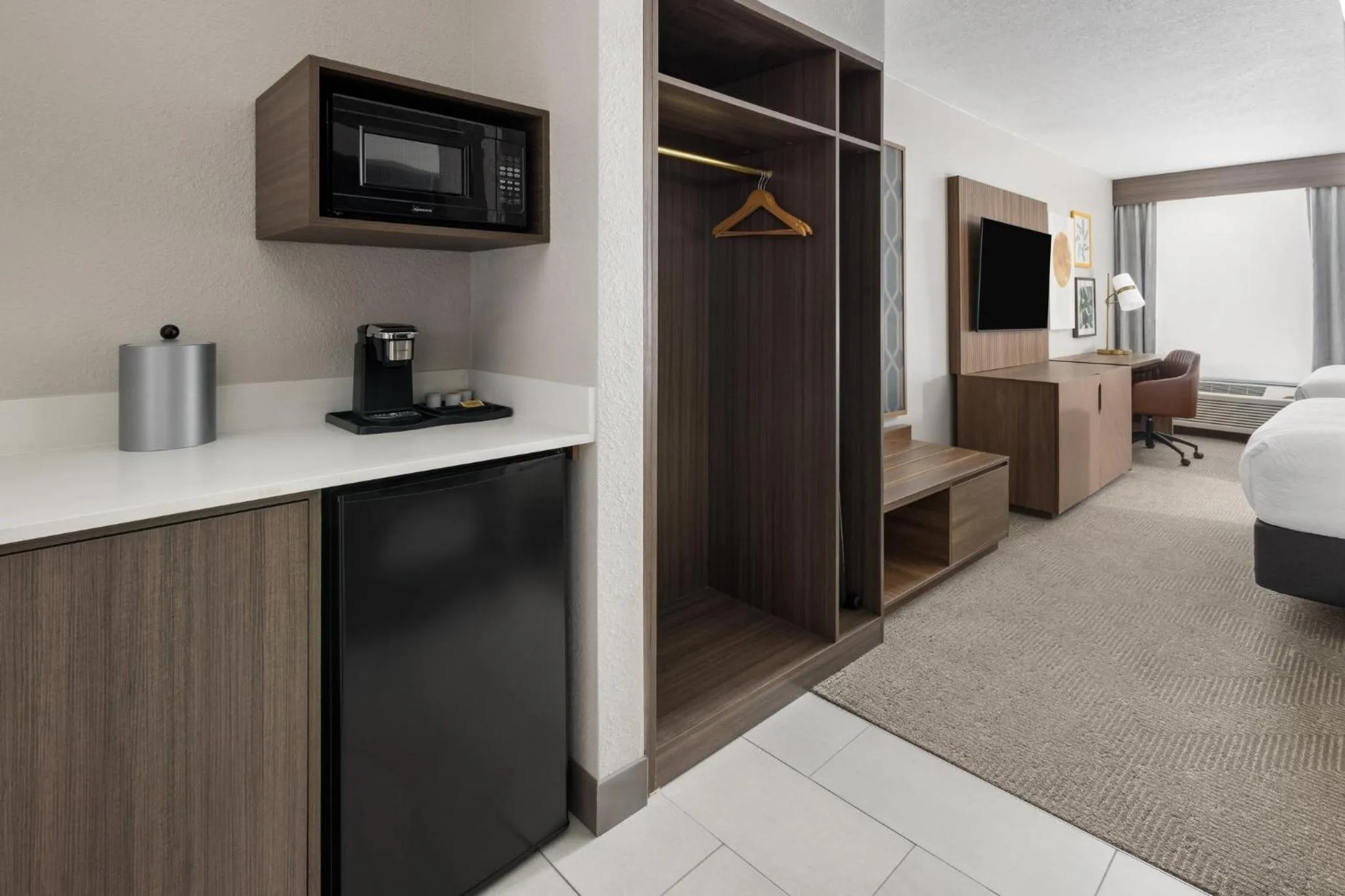 Photo of the whole room in Holiday Inn & Suites Columbia NE - Ft Jackson Area by IHG