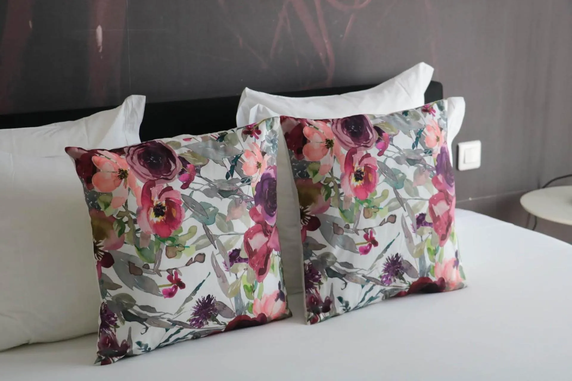 Bed in LBV House Hotel