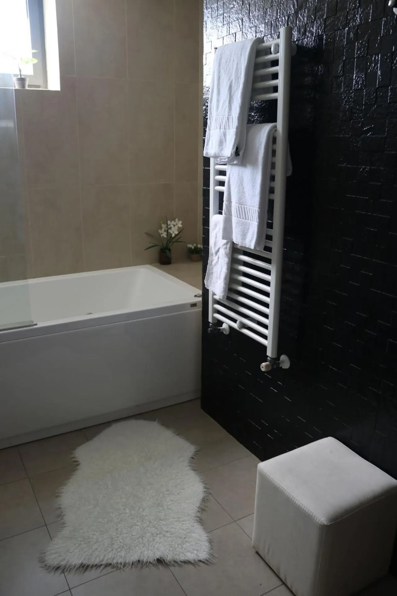 Bathroom in LBV House Hotel