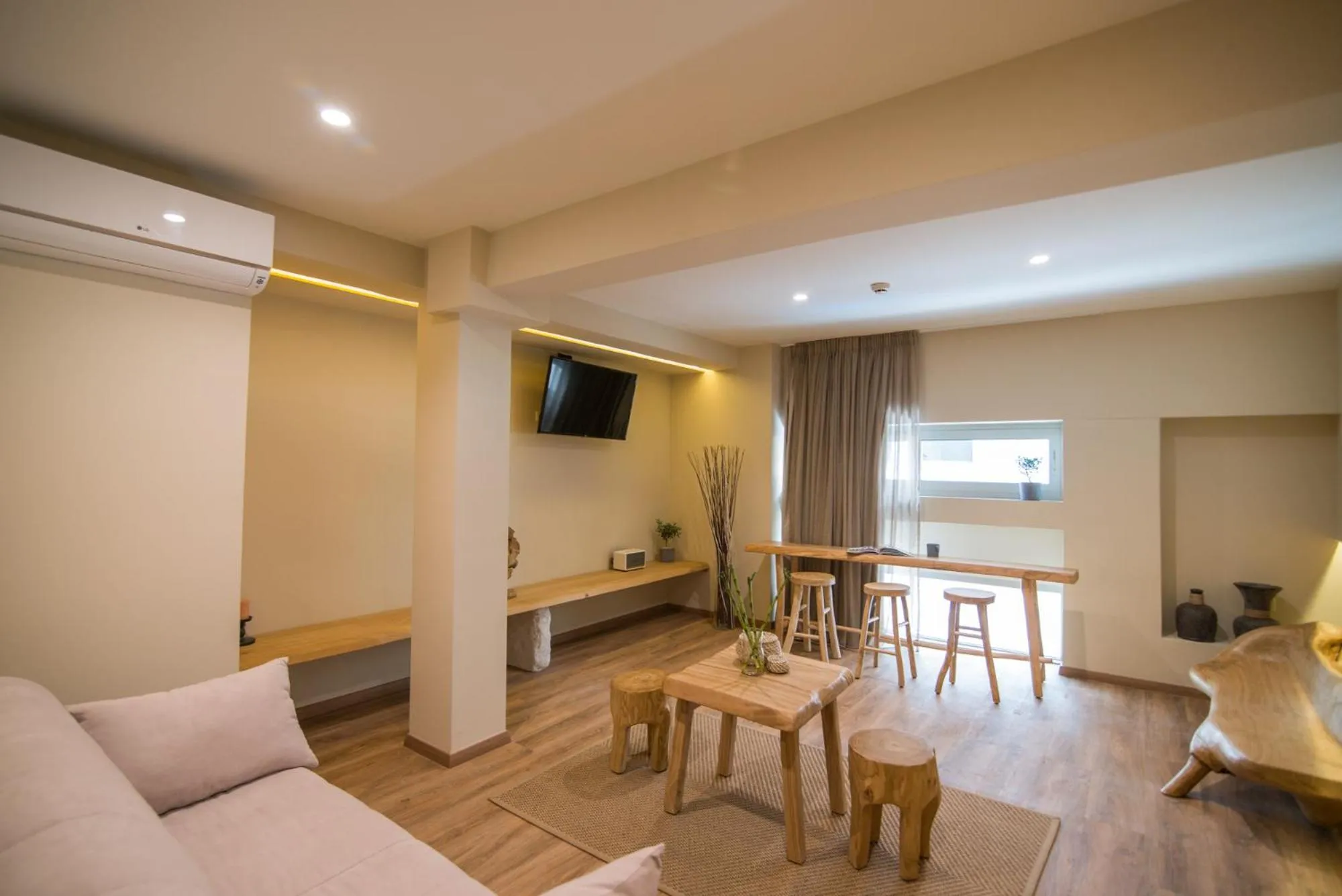 TV and multimedia in Ederlezi Boutique Hotel