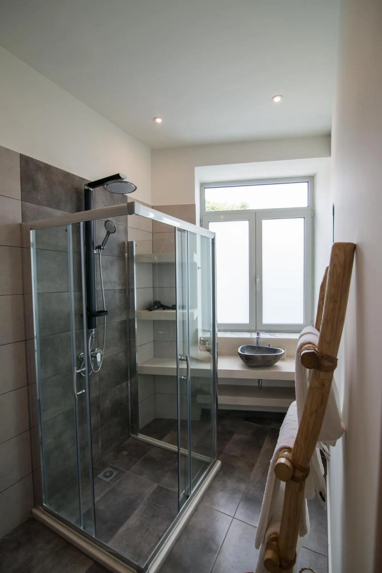 Shower in Ederlezi Boutique Hotel
