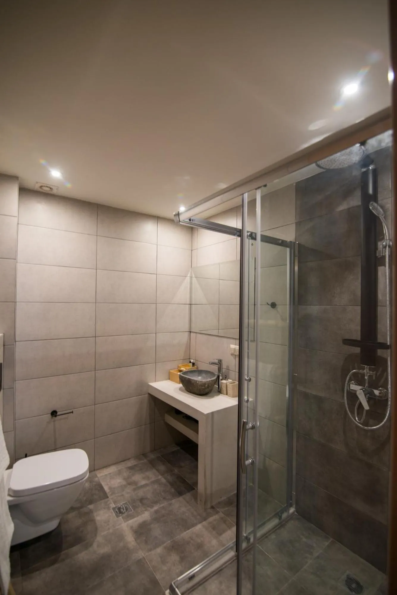 Shower in Ederlezi Boutique Hotel