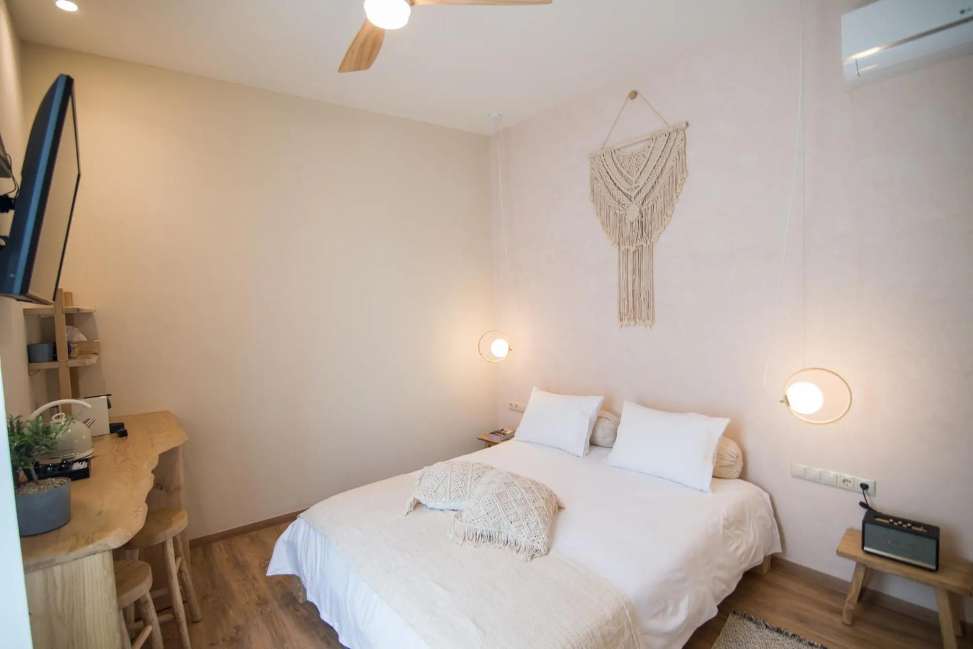 Bed in Ederlezi Boutique Hotel