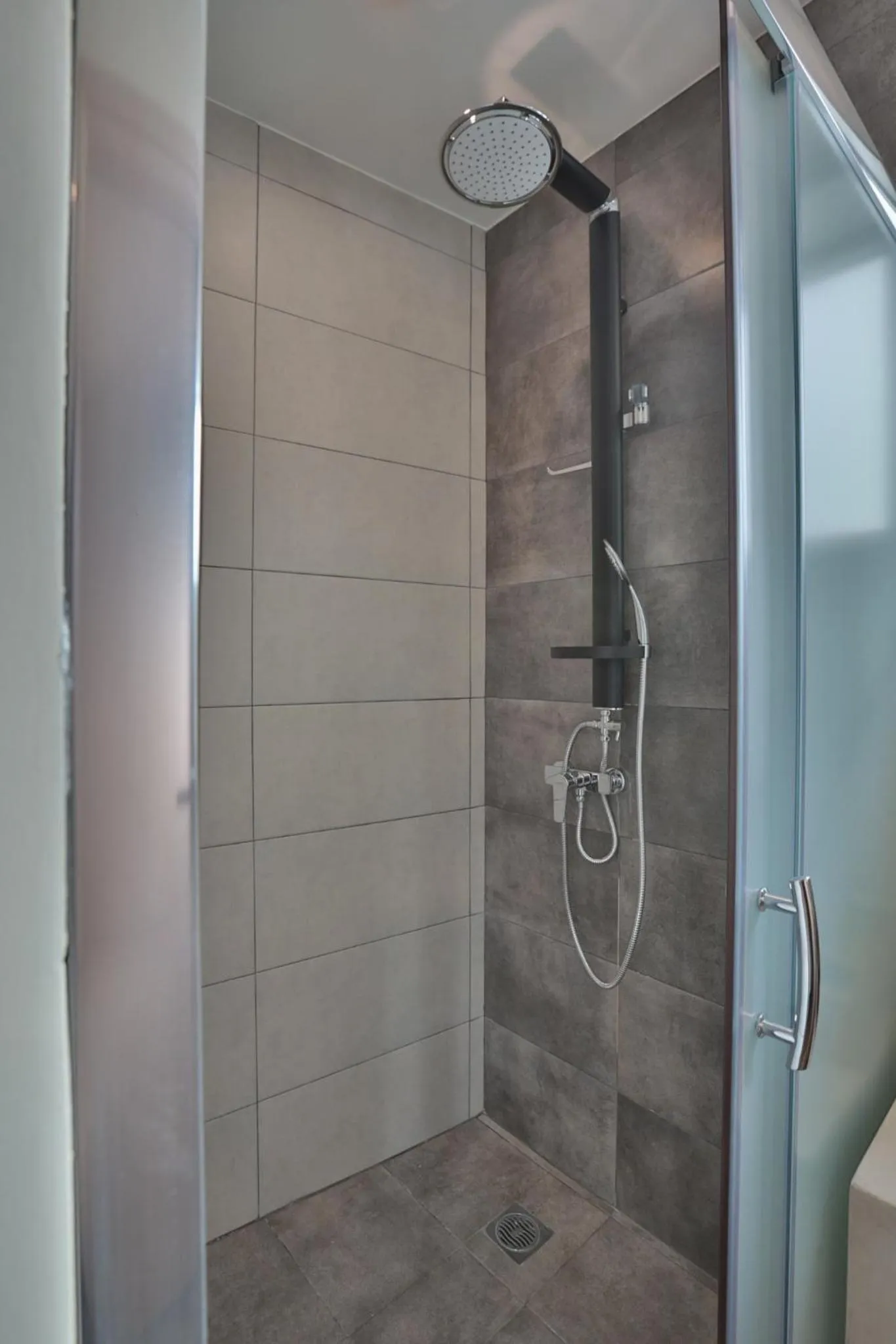 Shower in Ederlezi Boutique Hotel