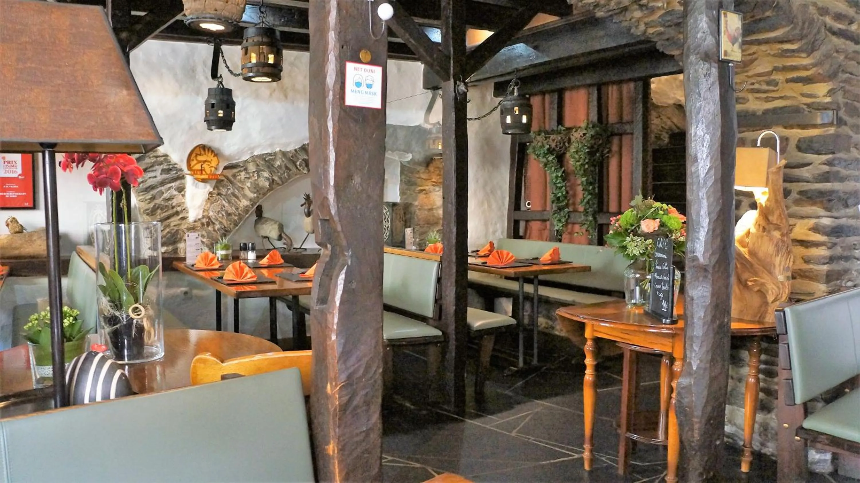 Restaurant/places to eat in Auberge Aal Veinen