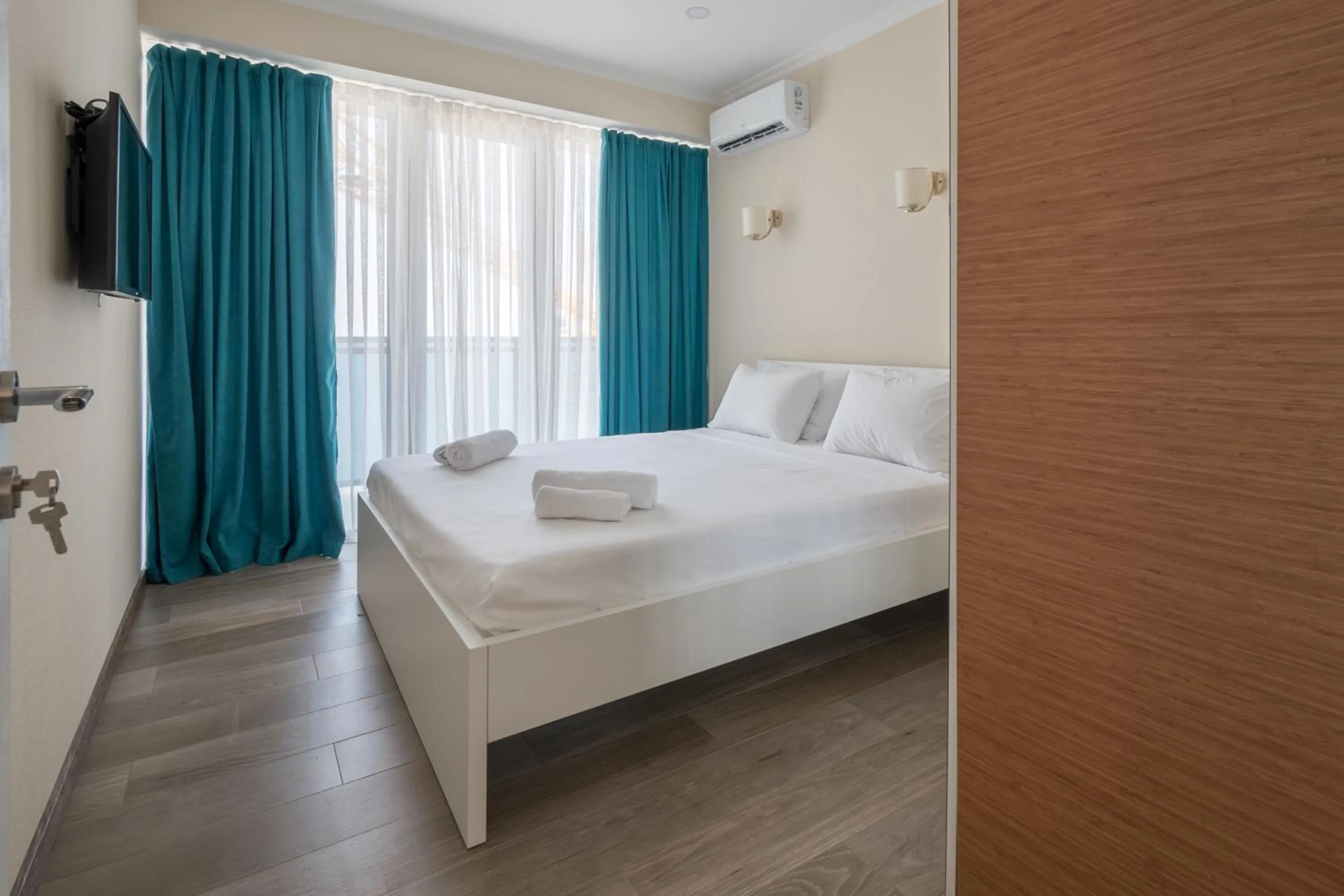 Bed in Orbi Beach Tower Hotel Official