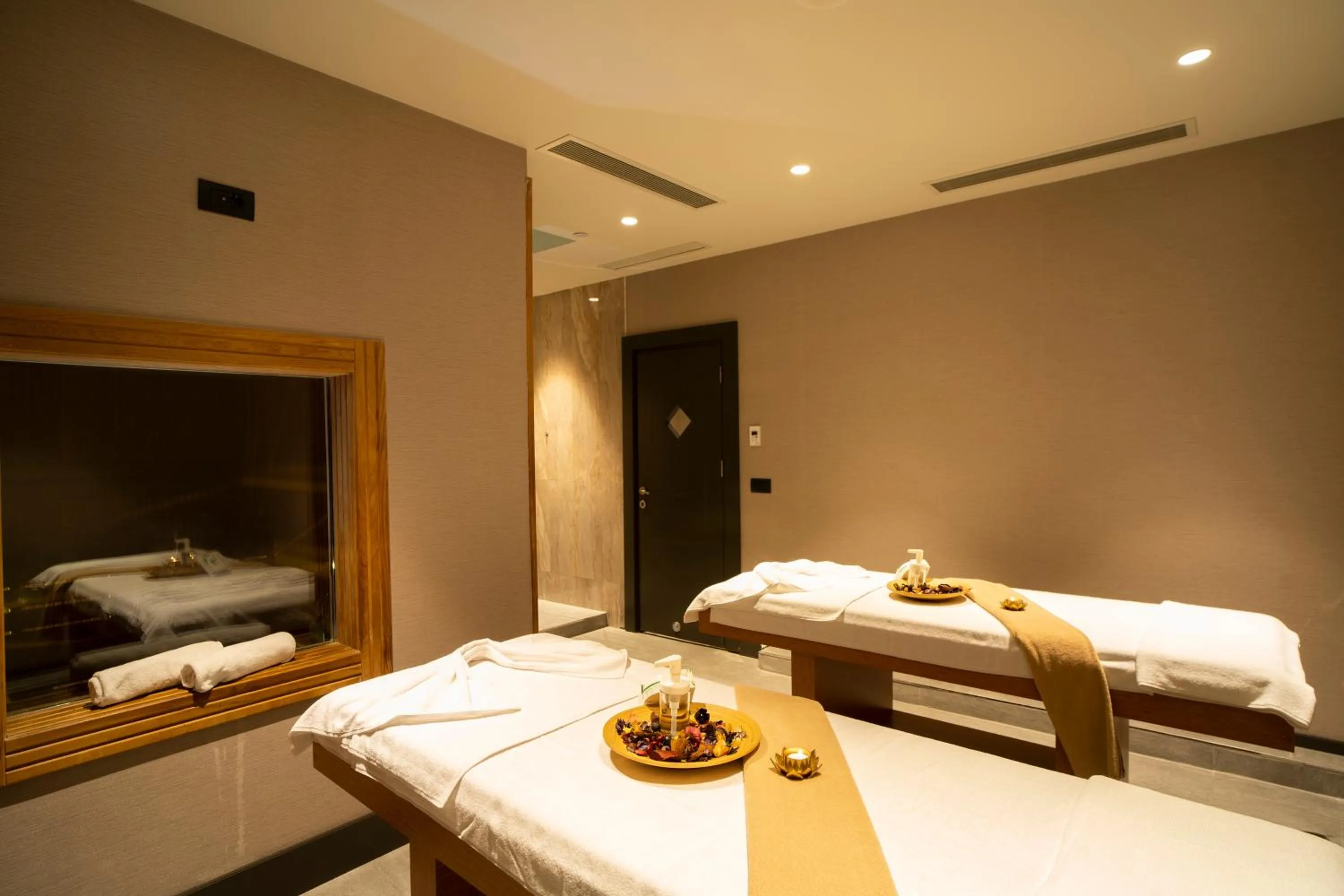 Massage, Bed in Arts Hotel Taksim
