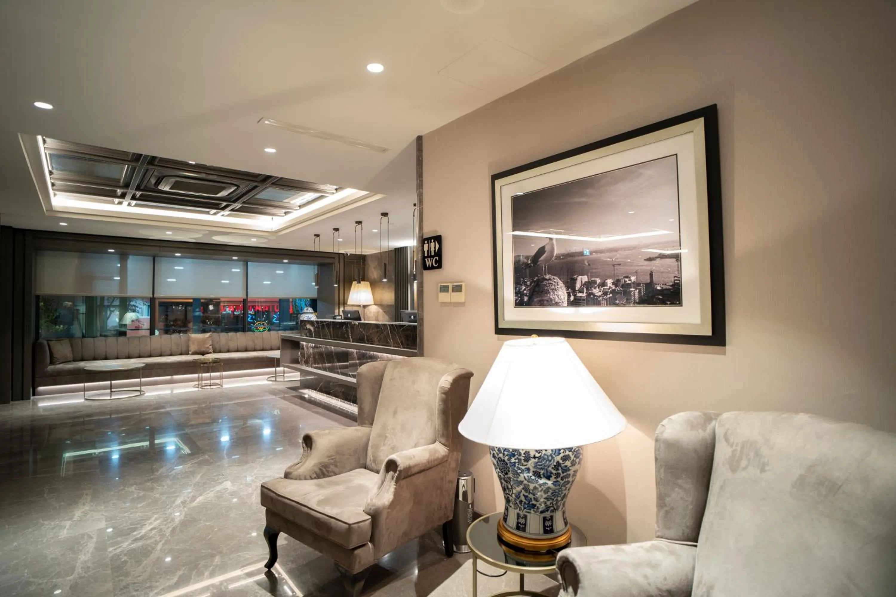 Seating area in Arts Hotel Taksim