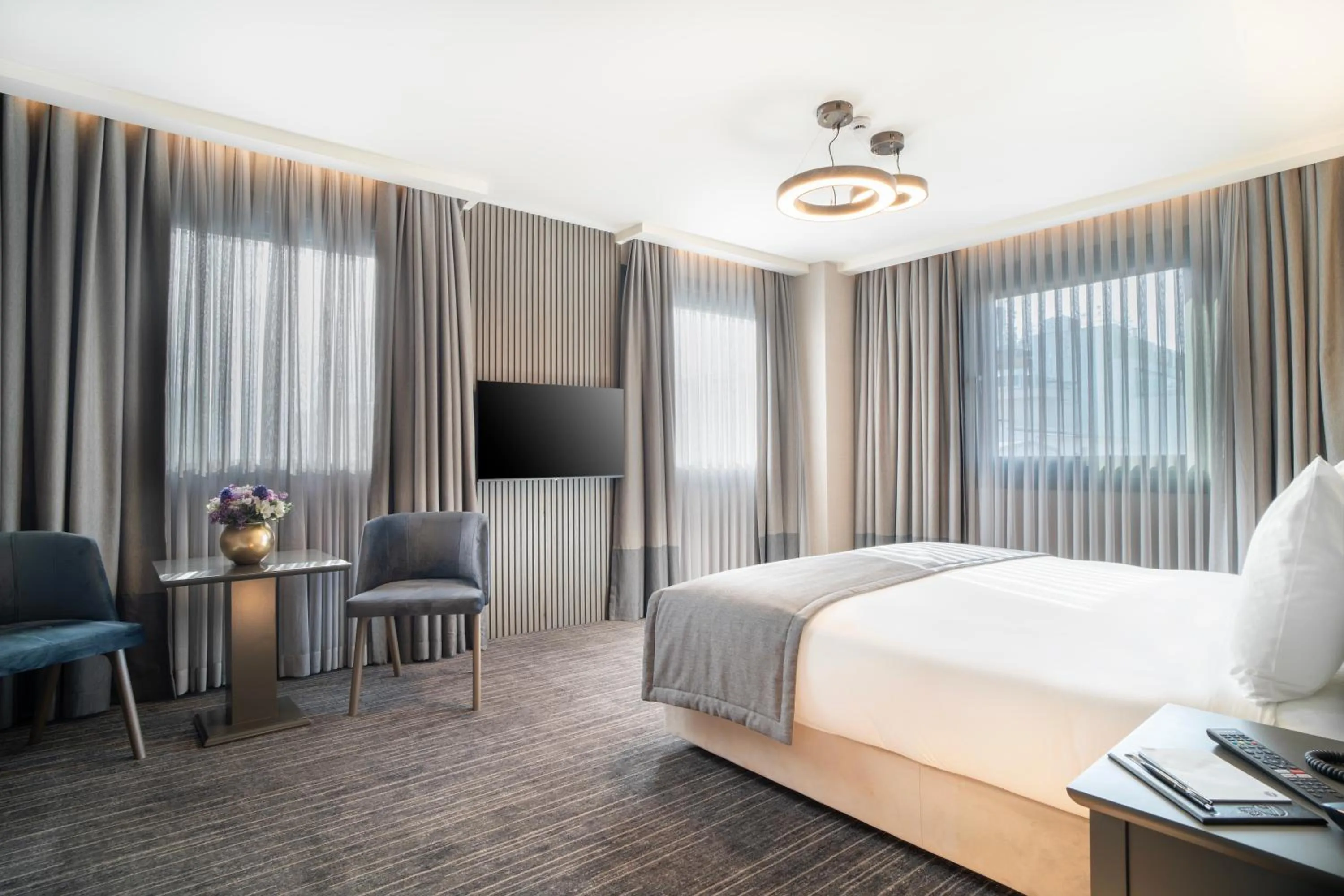 Bed in Arts Hotel Taksim