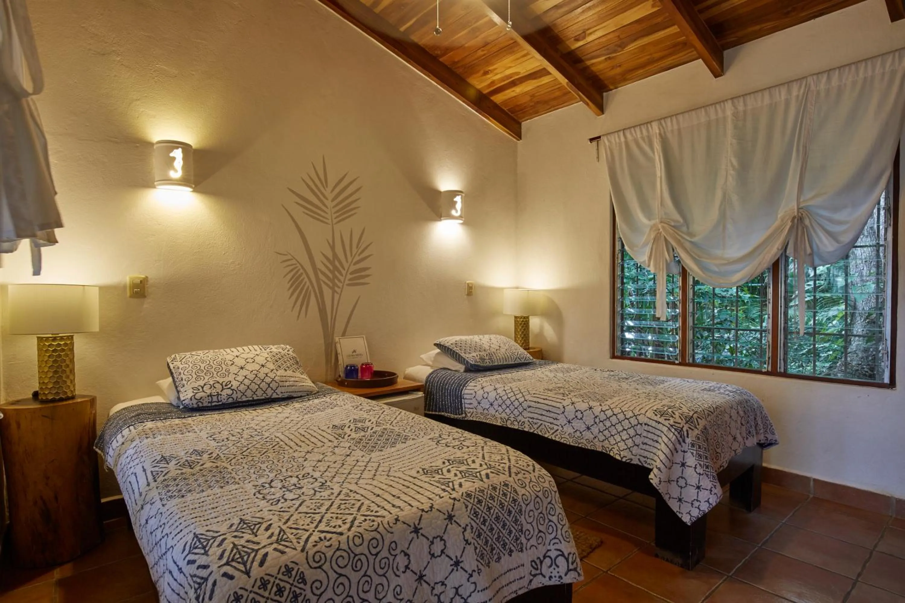 Photo of the whole room, Bed in Living Hotel