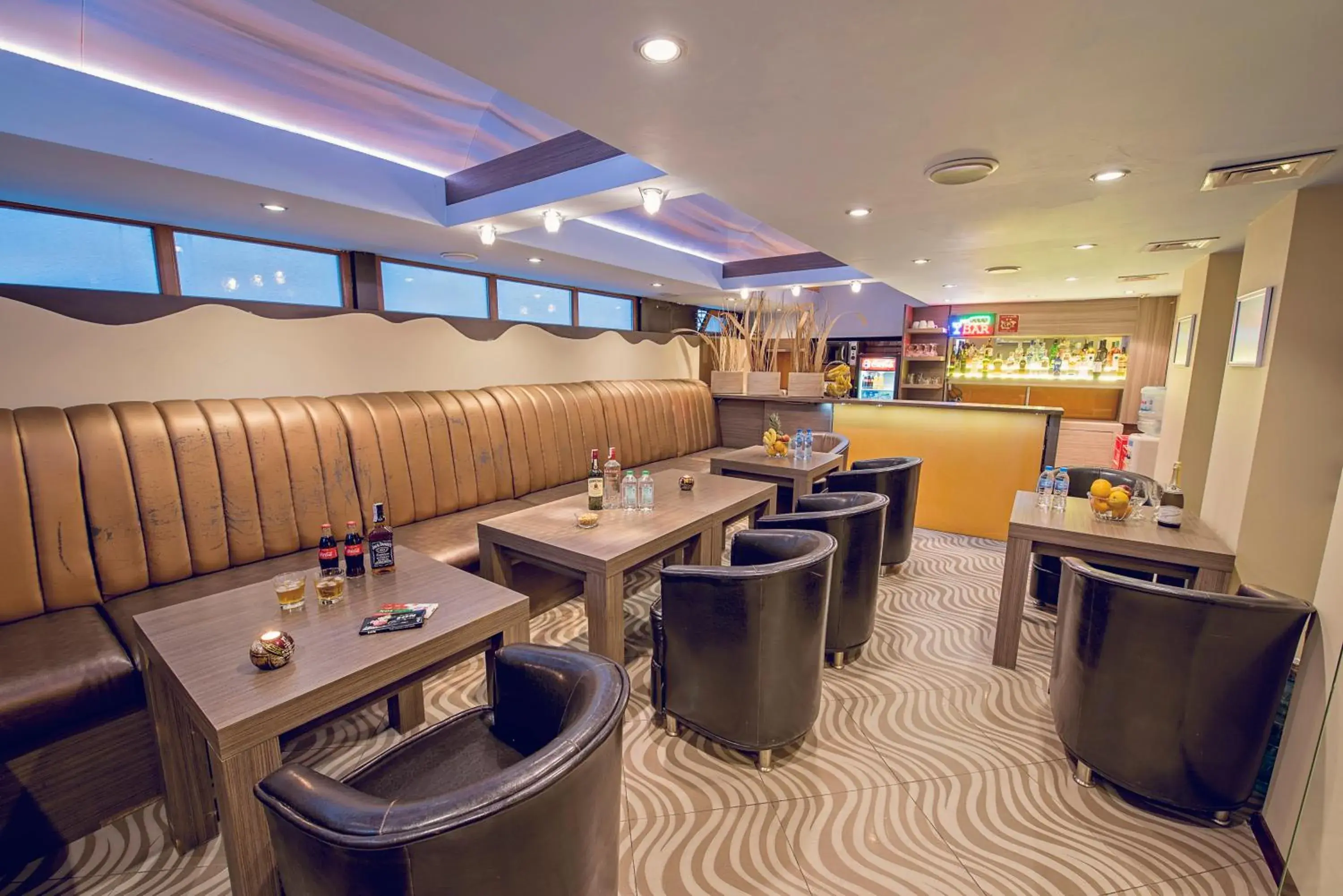 Lounge or bar in Victoria Hotel Lounge or bar in Victoria Hotel