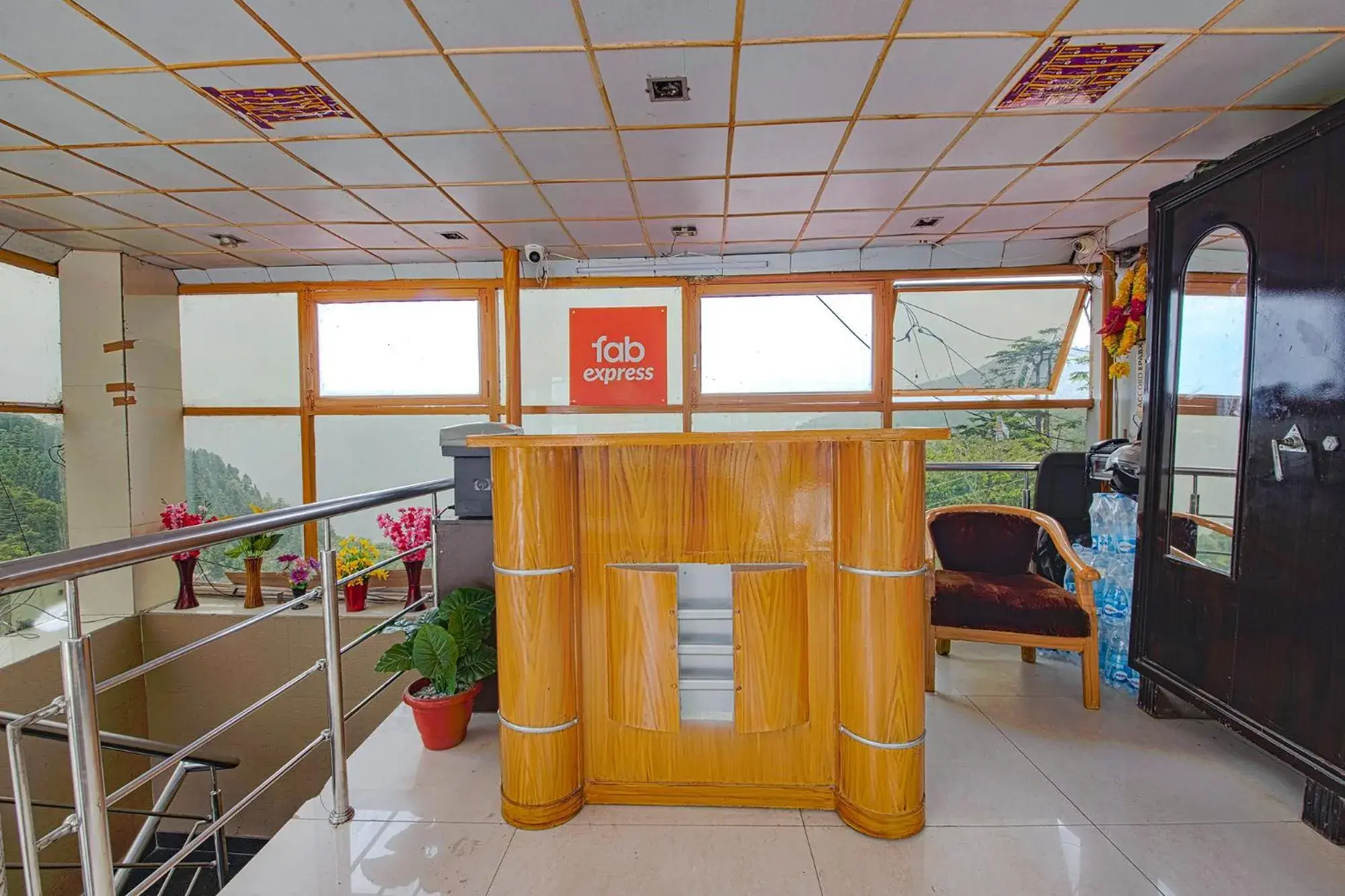 Lobby or reception in FabExpress Sapphire Lobby or reception in FabExpress Sapphire