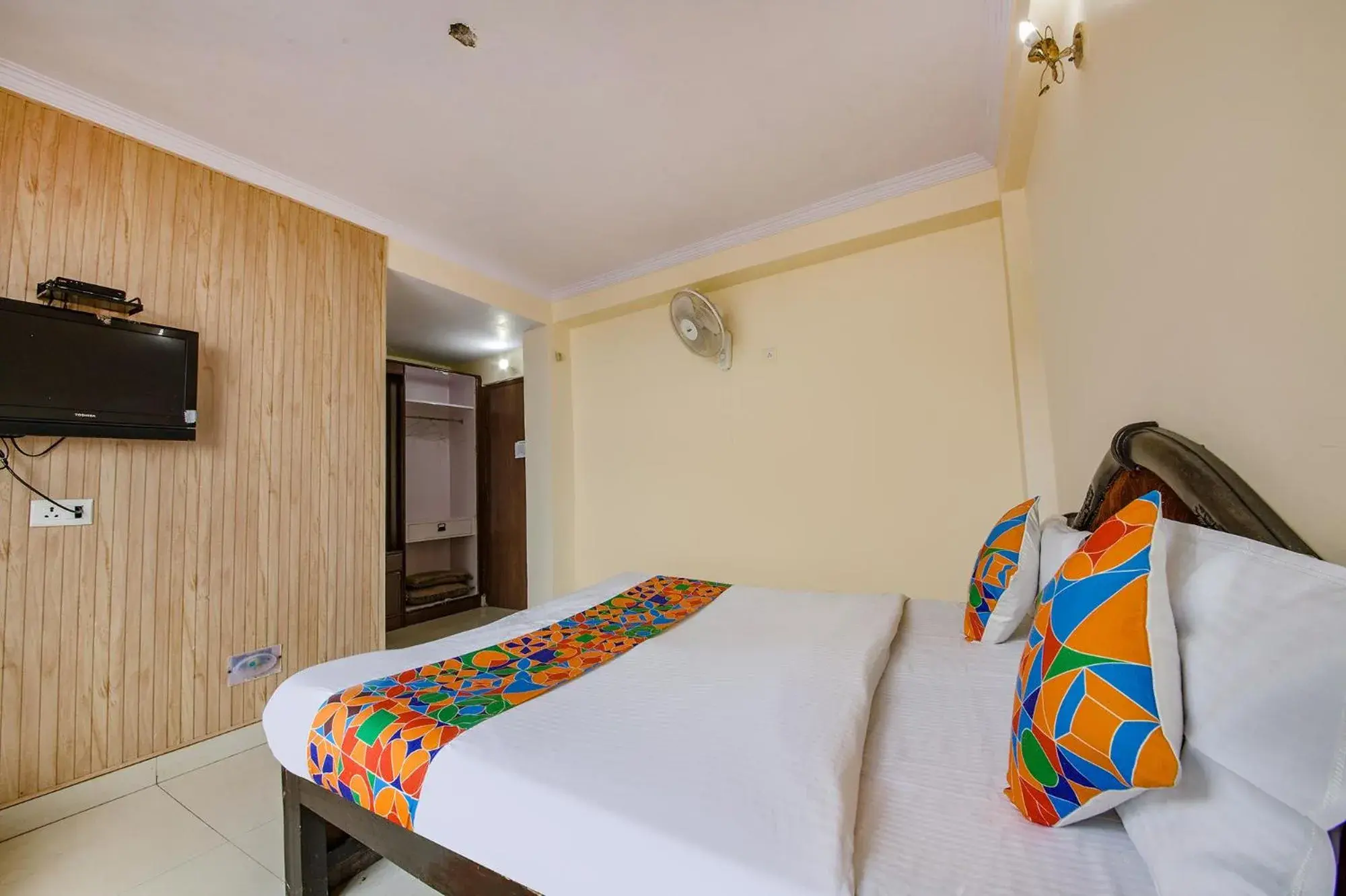 View (from property/room), Bed in FabExpress Sapphire View (from property/room), Bed in FabExpress Sapphire