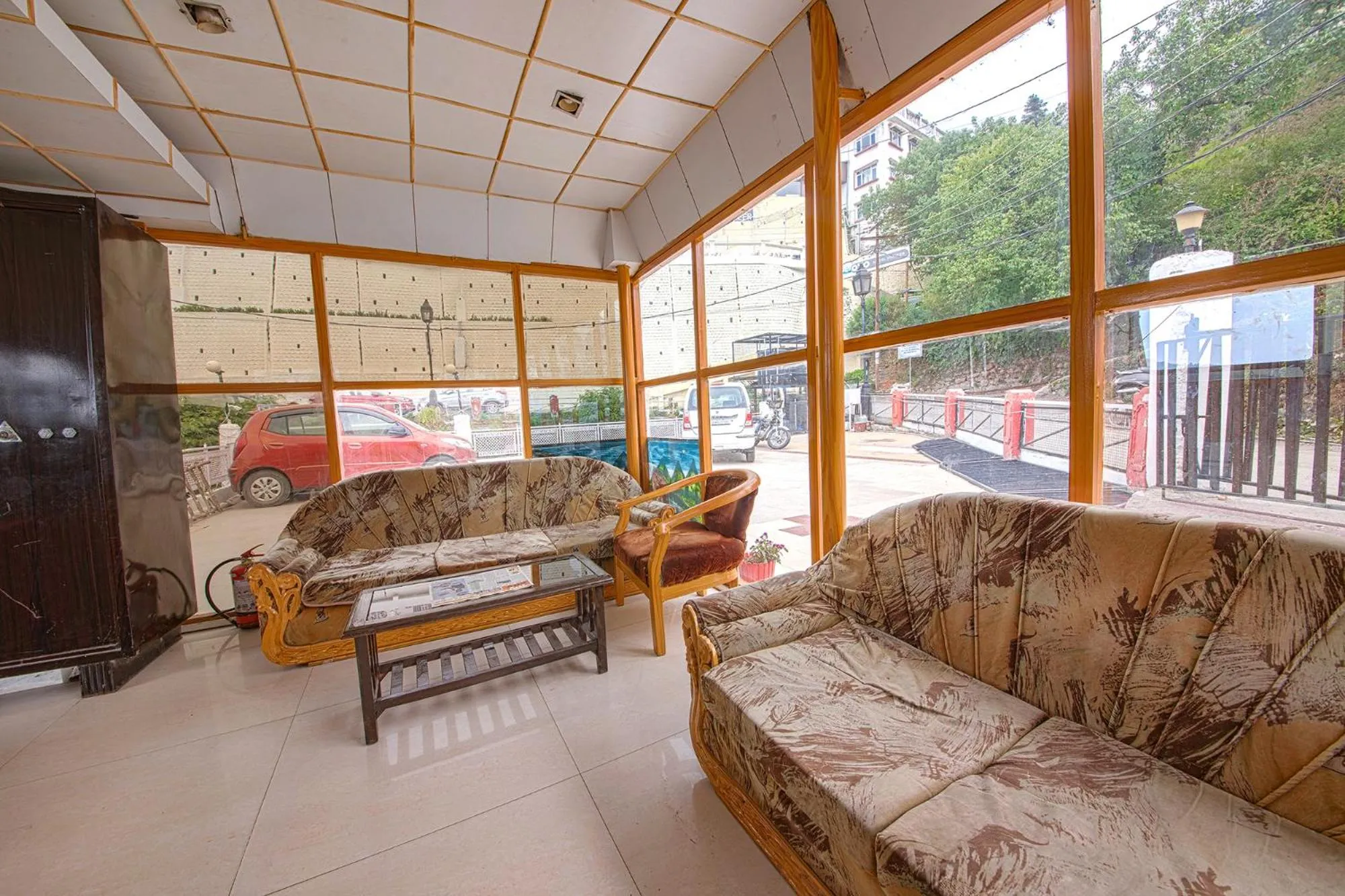 Seating area in FabHotel Sapphire