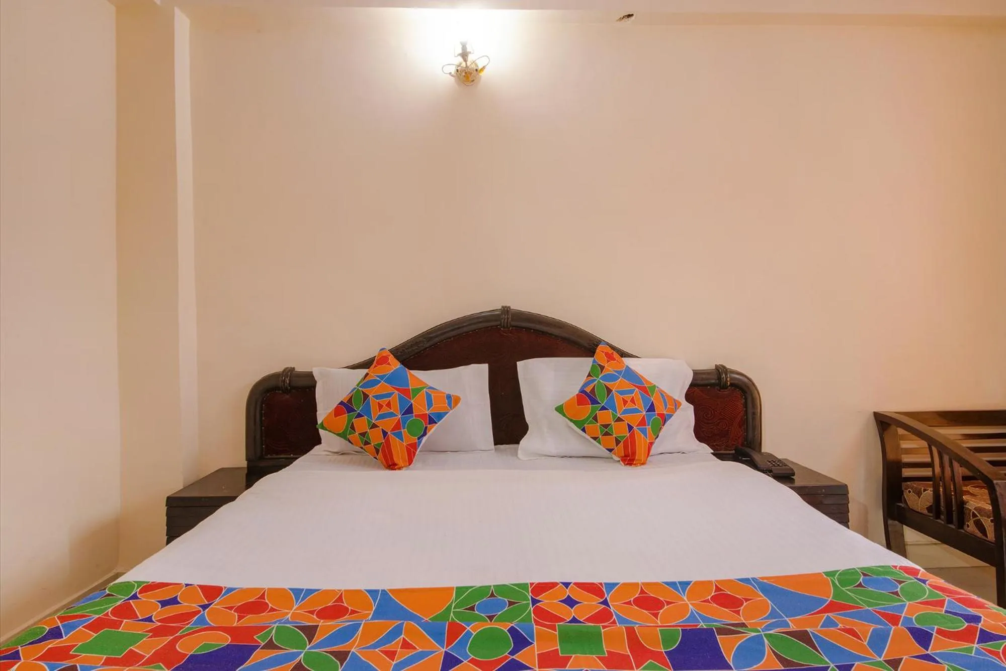 Bed in FabExpress Sapphire