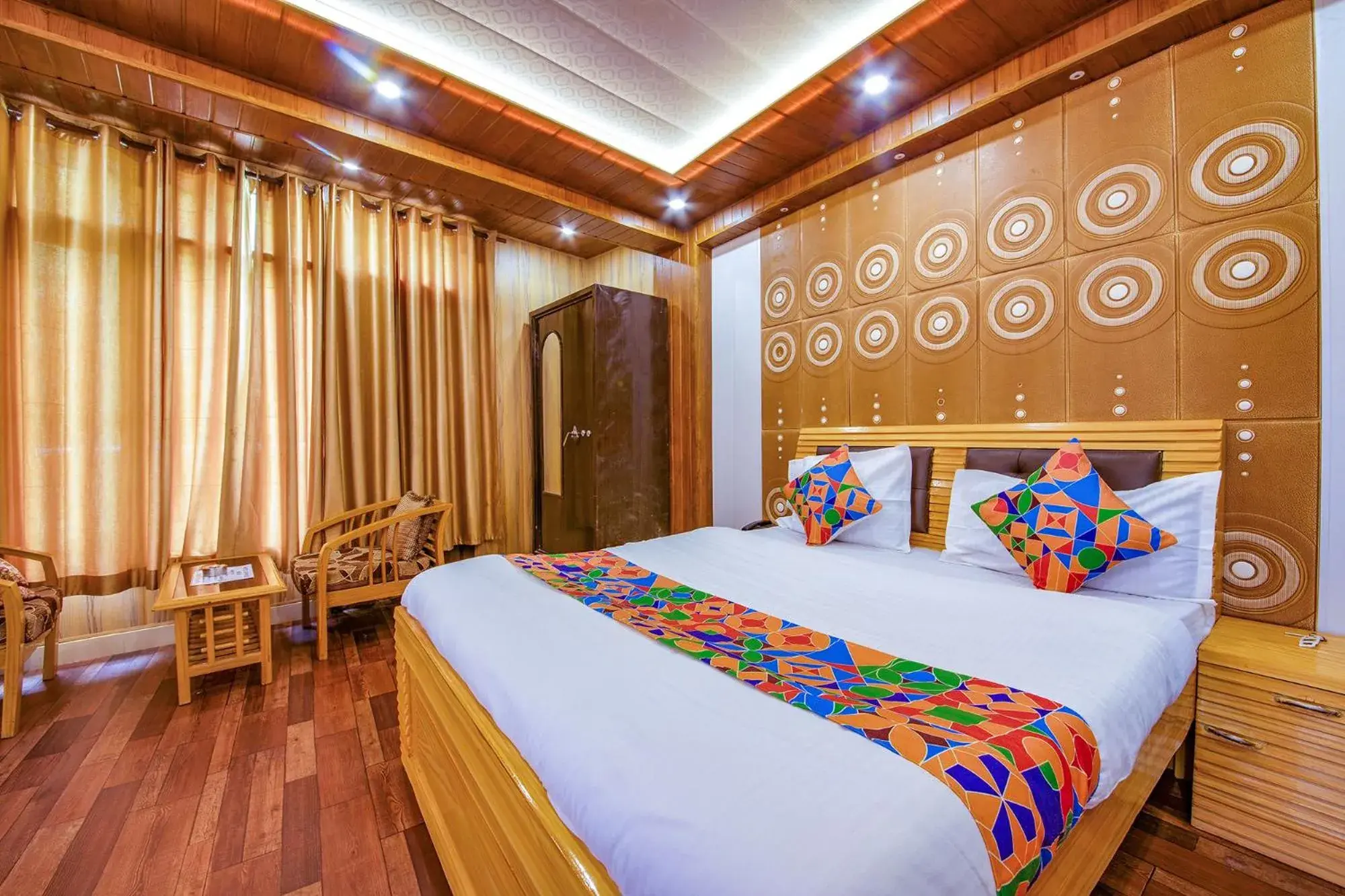 Bed in FabExpress Sapphire Bed in FabExpress Sapphire