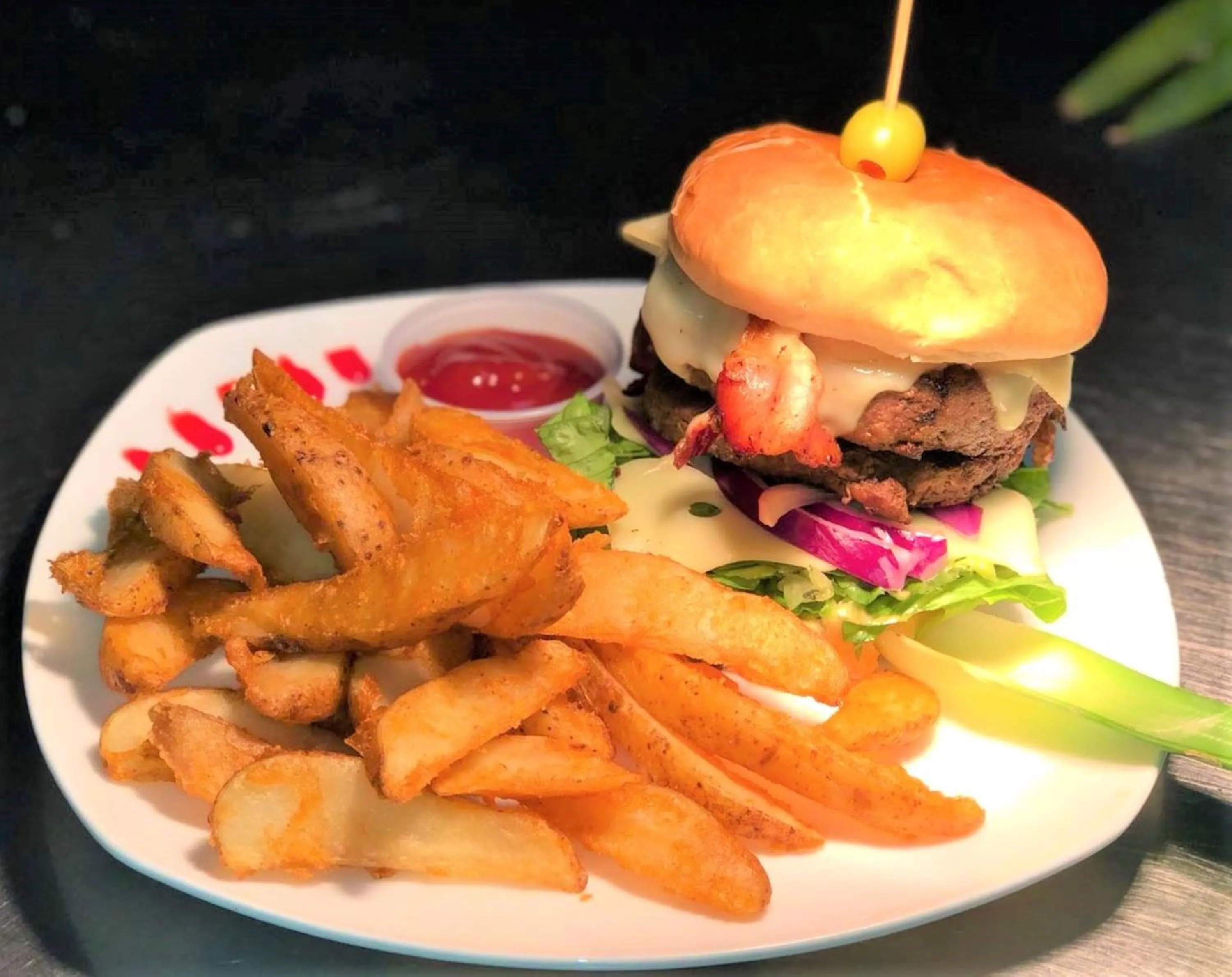 Food and drinks in La Jamaca - An Island Vibe Hotel