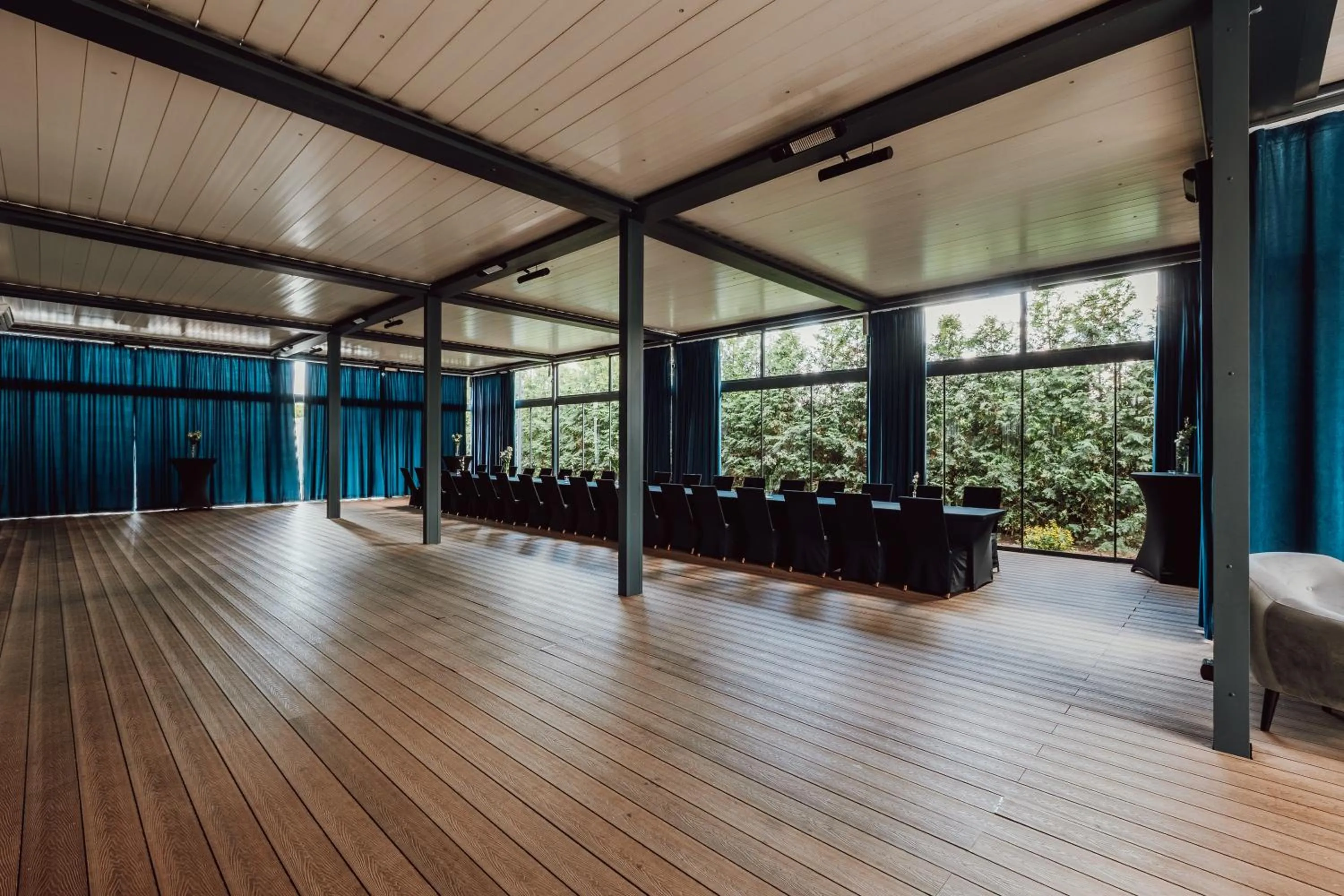 Restaurant/places to eat in Aparthotel Termy Uniejów