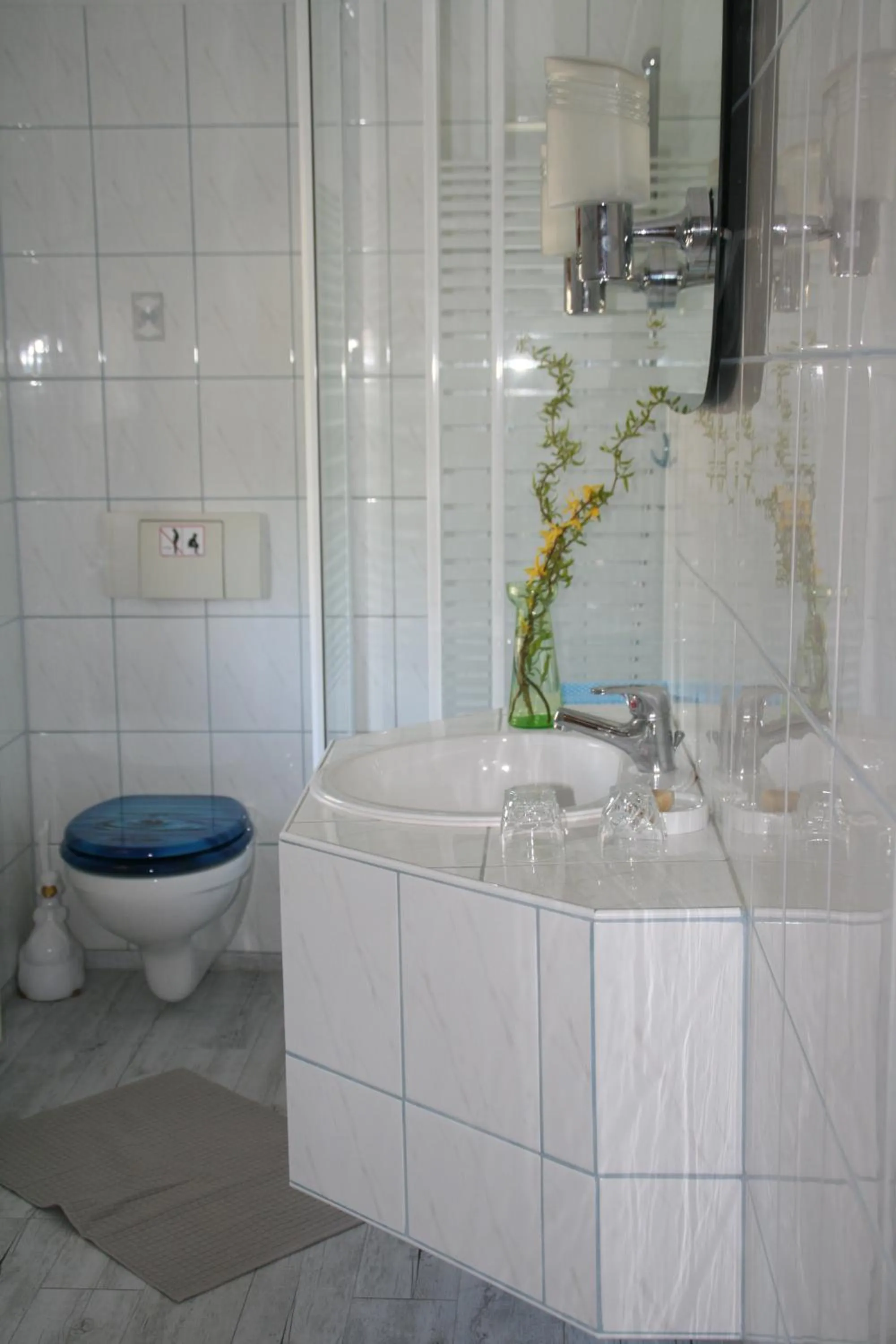 Bathroom in Pension Grandel