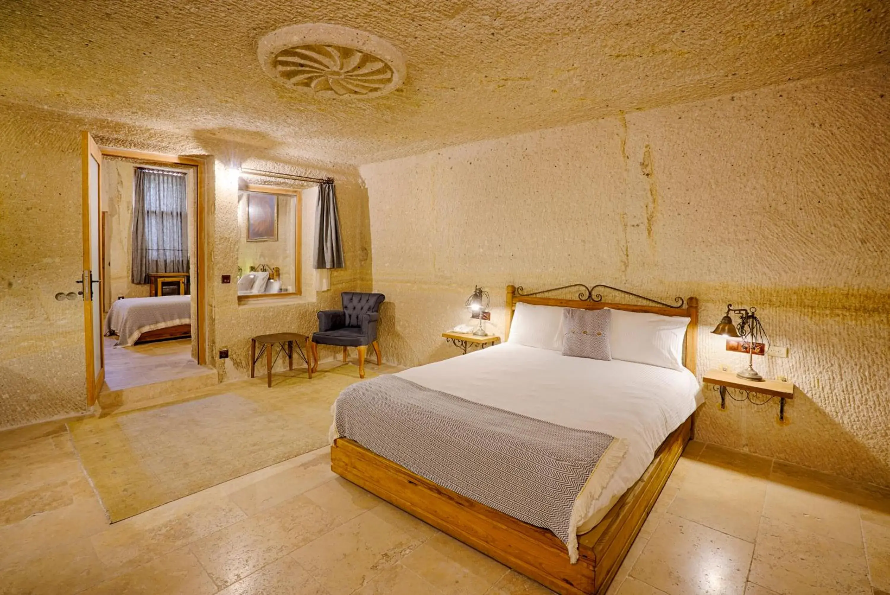 Bed in Design Cave Hotel Bed in Design Cave Hotel