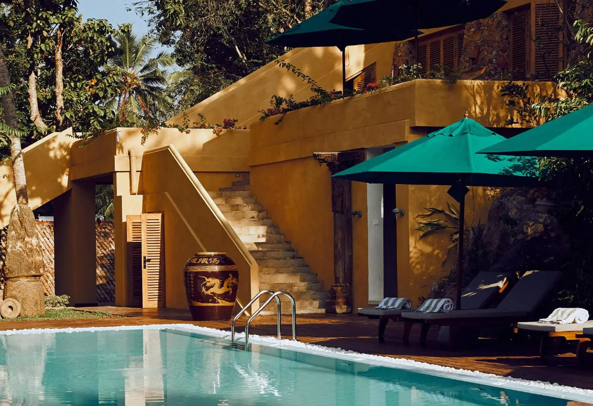 Property building in Villa SPACE Property building in Villa SPACE