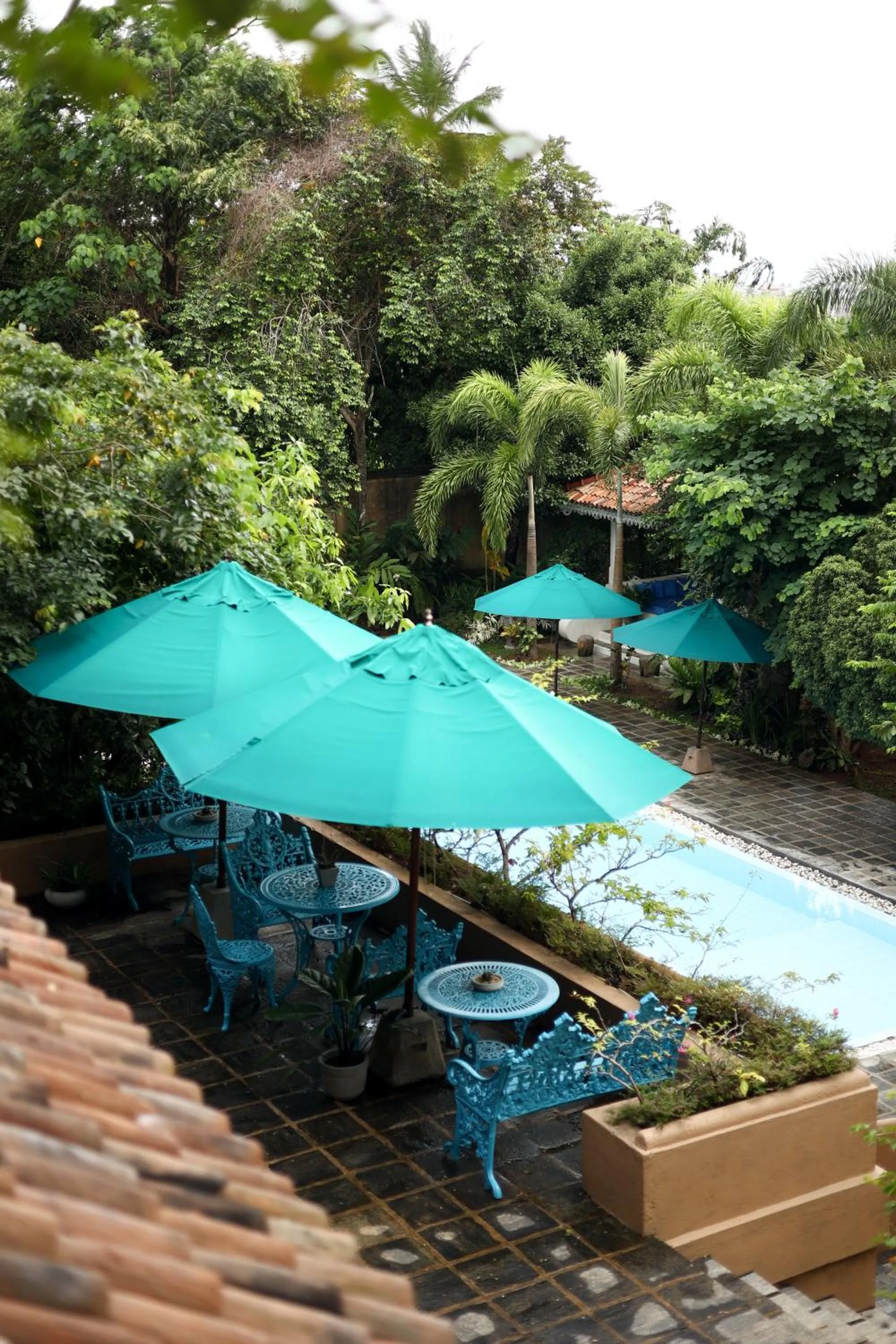 Property building in Villa SPACE