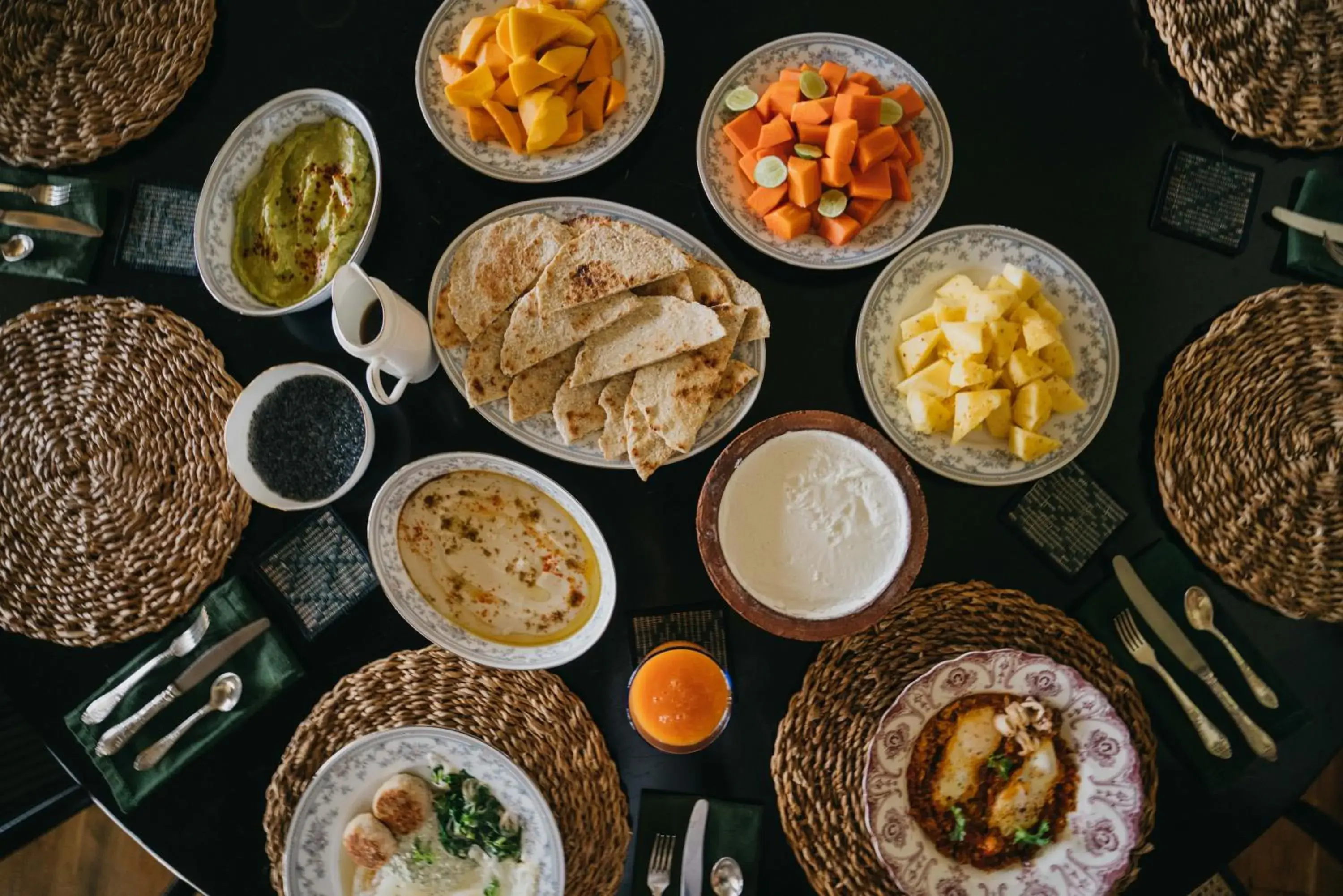 Breakfast in Villa SPACE Breakfast in Villa SPACE