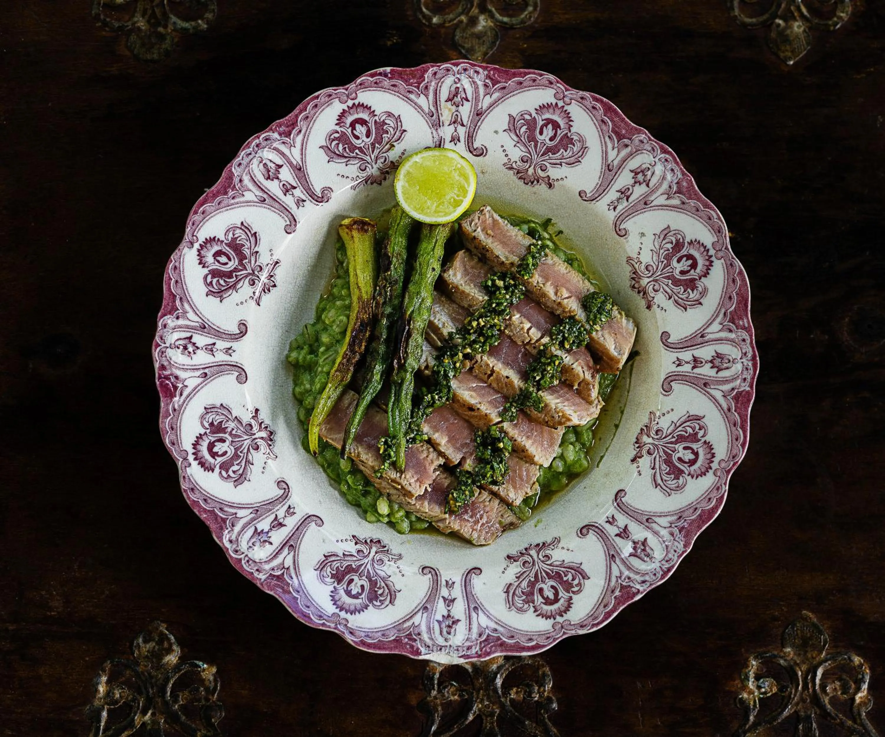 Restaurant/places to eat in Villa SPACE