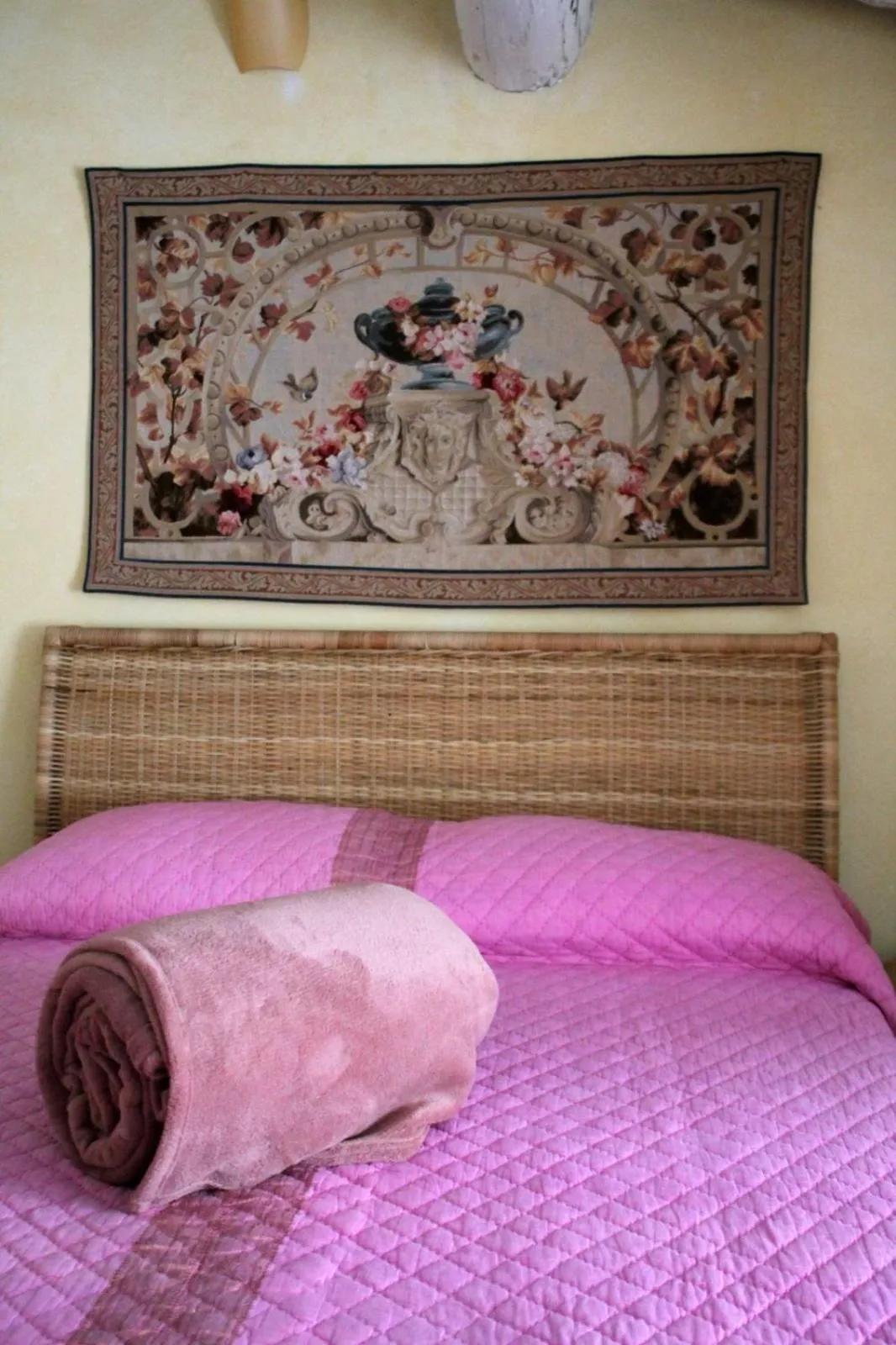Bed in L'Oleandro sul Lago d'Iseo B&B
