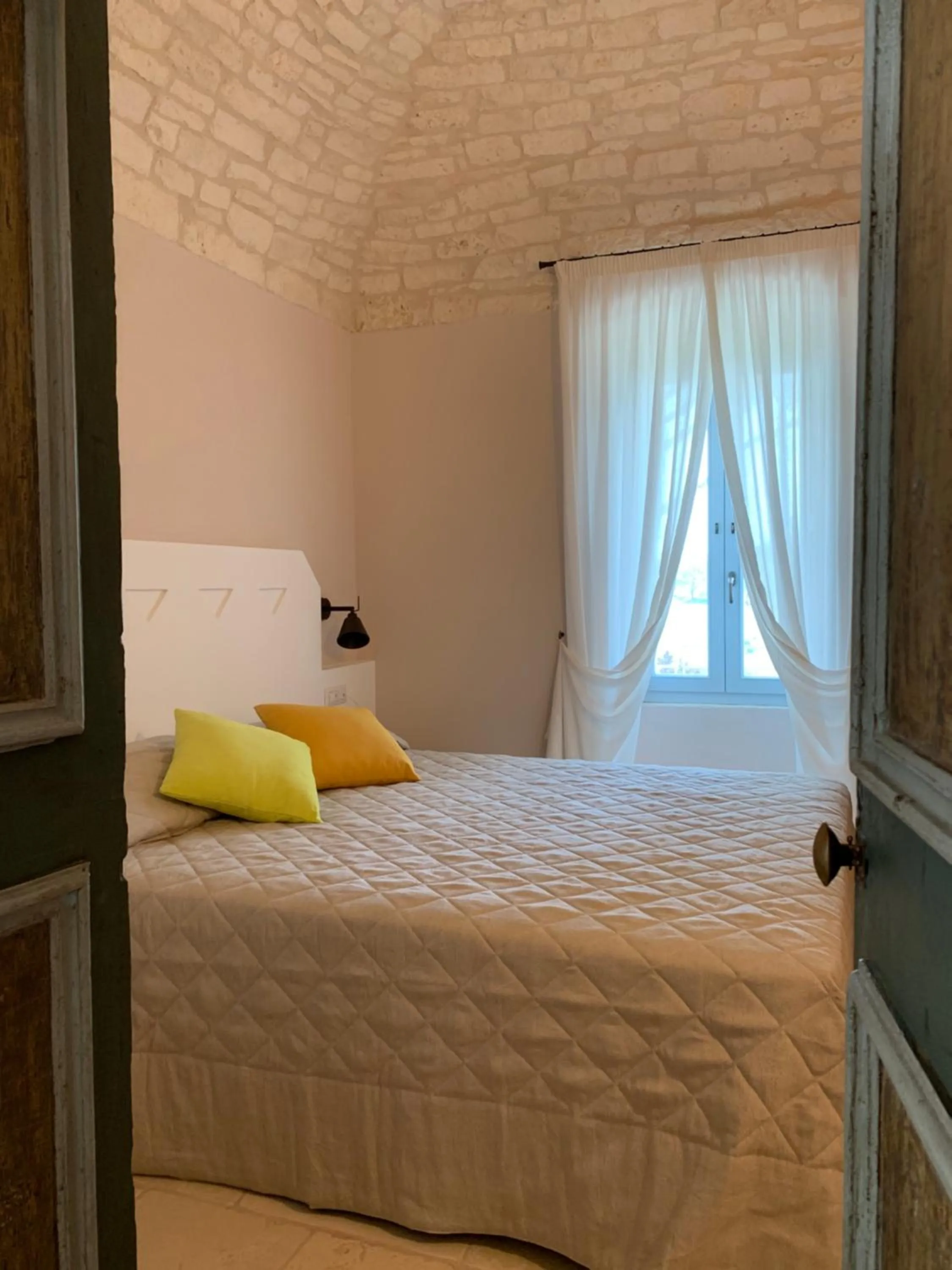 Bed in Masseria Grofoleo